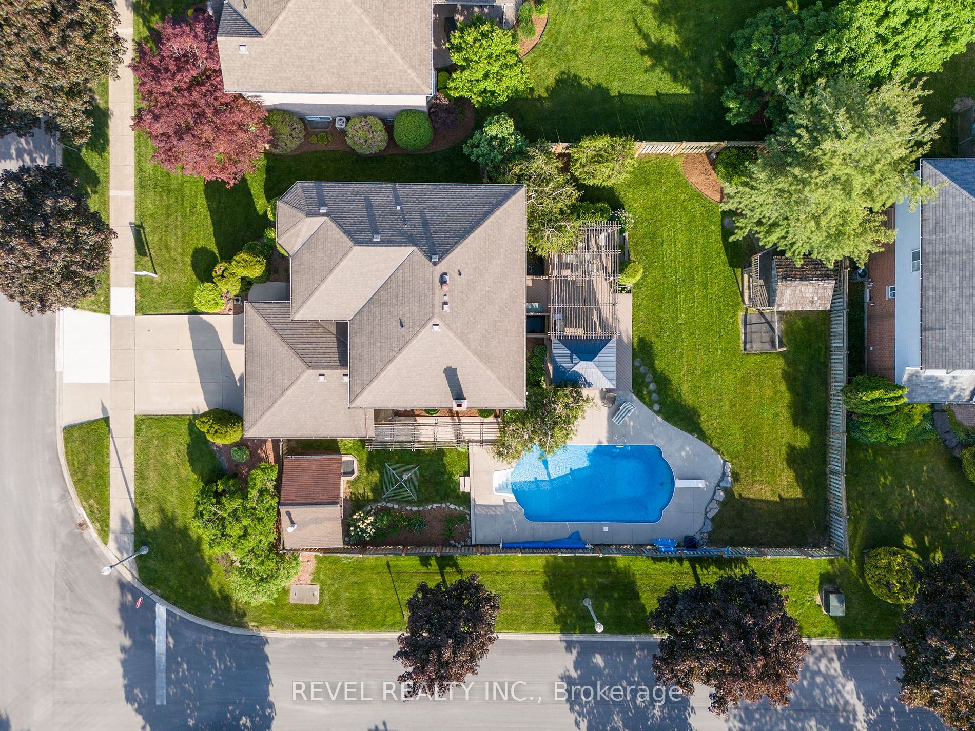 3412 Vinehaven Trail