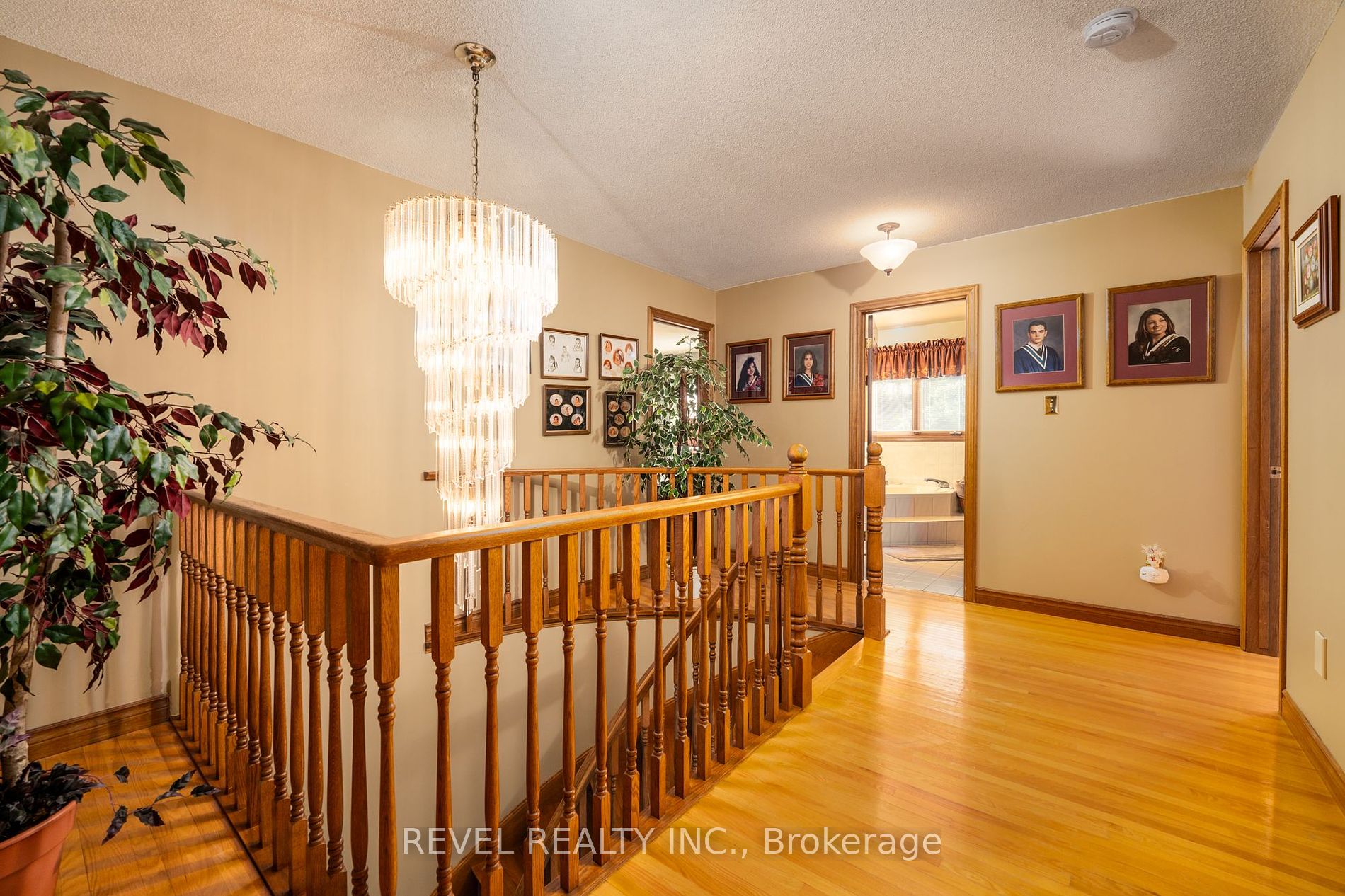3412 Vinehaven Trail