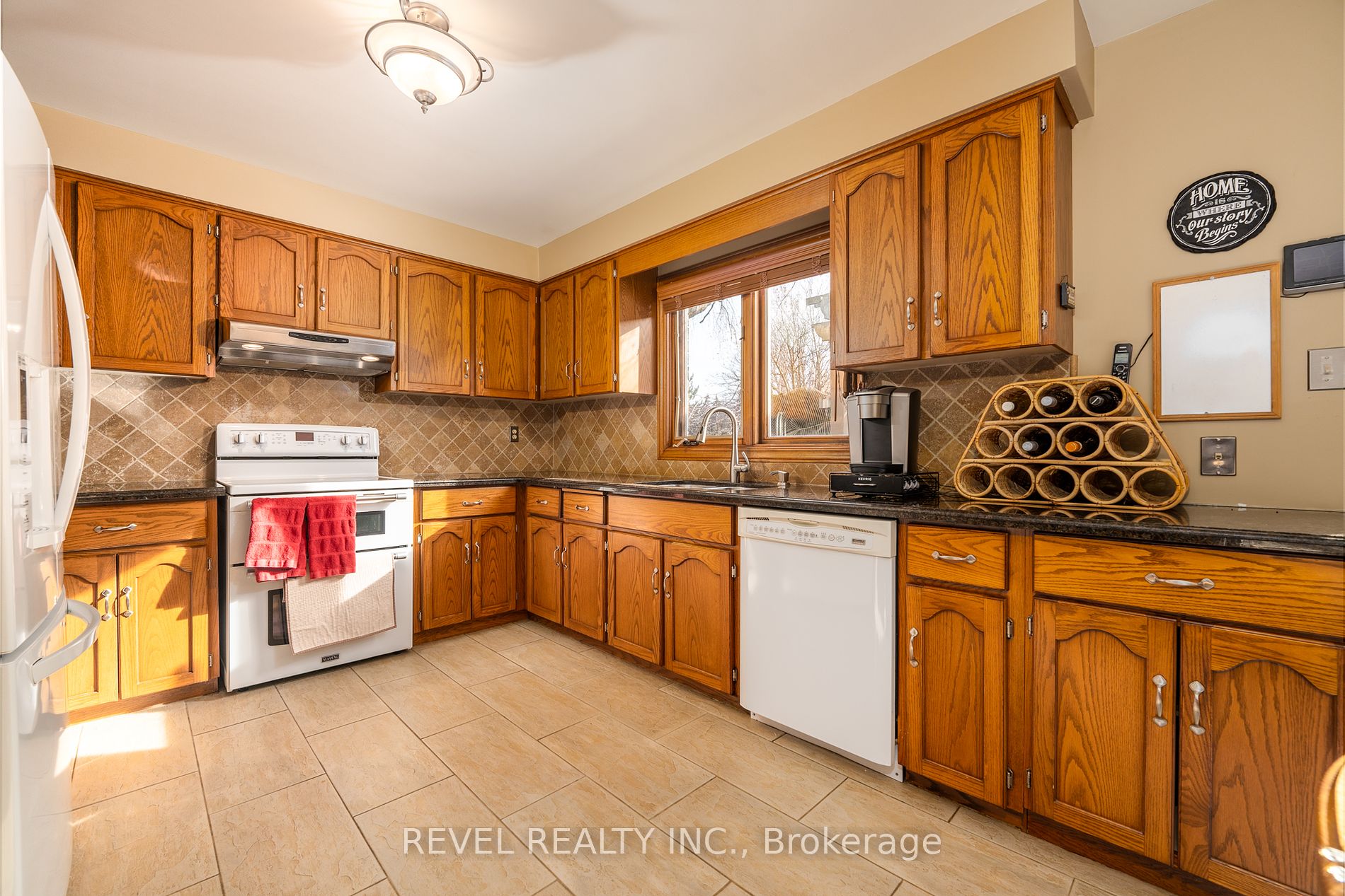 3412 Vinehaven Trail
