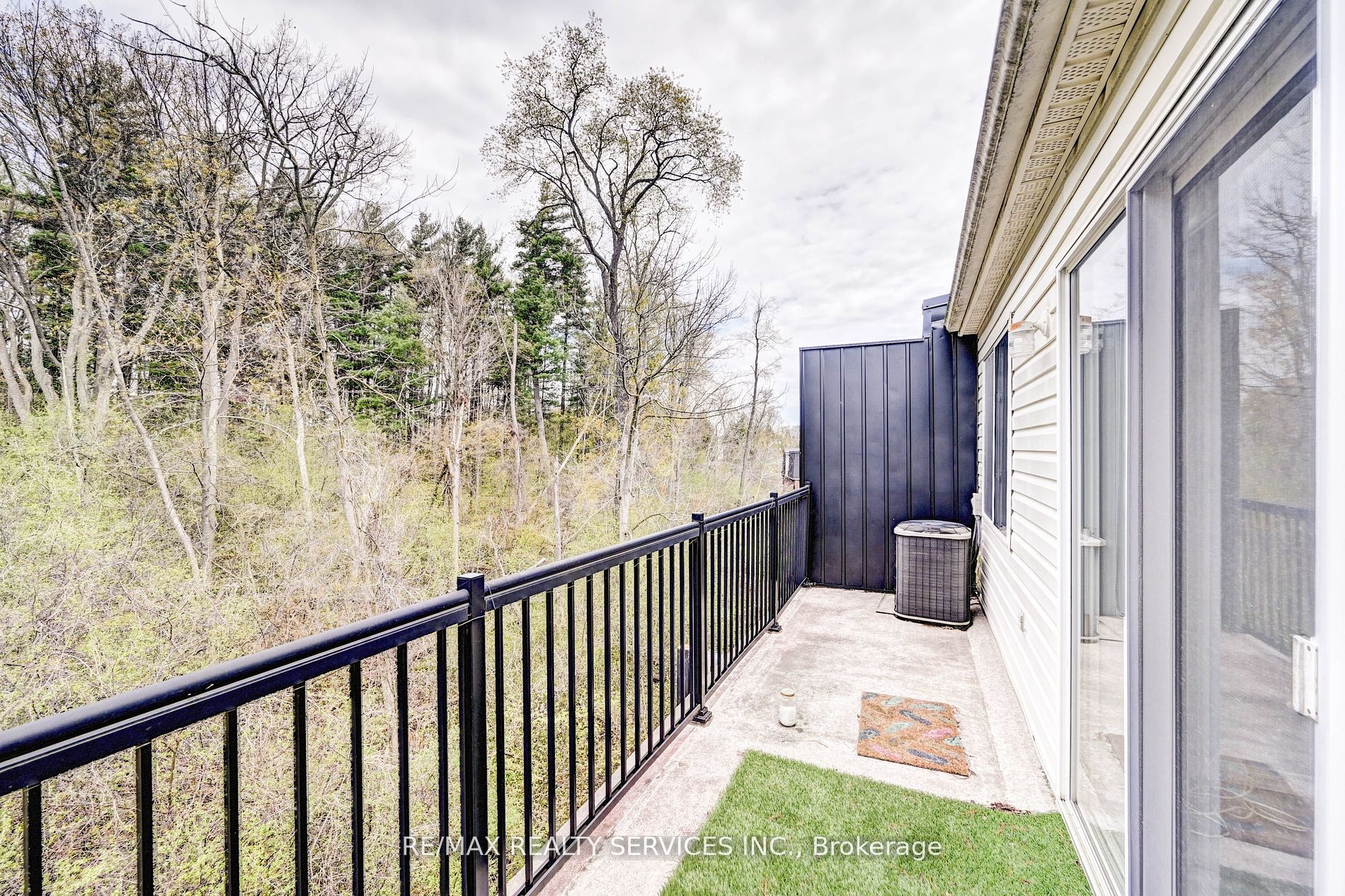 45 Cedarhill Crescent, #4D