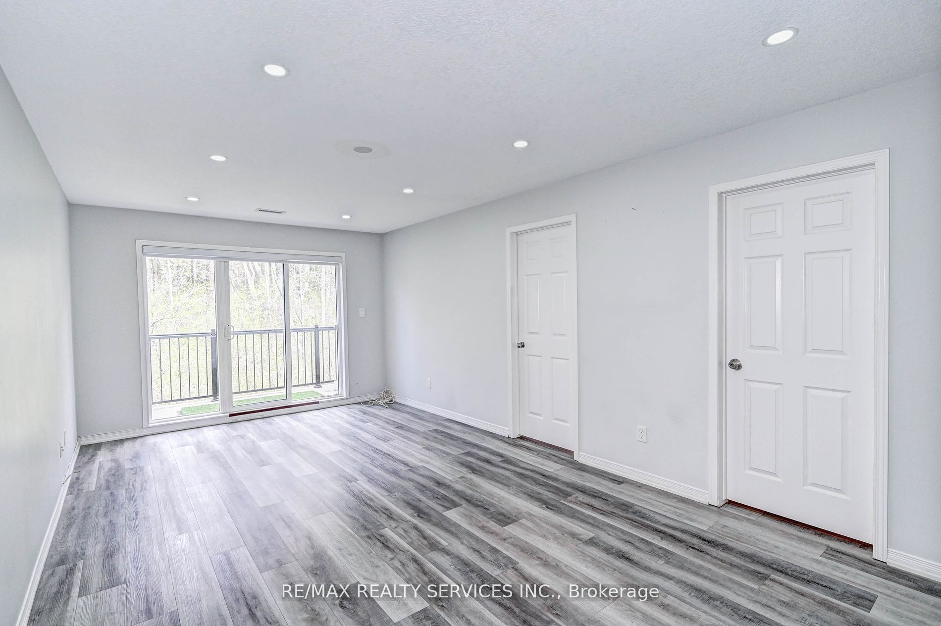45 Cedarhill Crescent, #4D