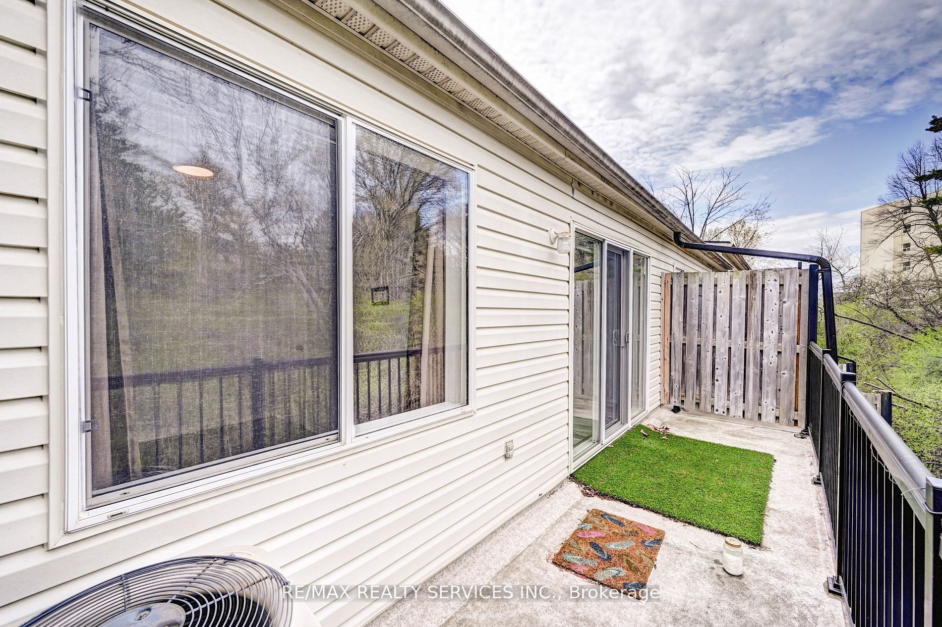 45 Cedarhill Crescent, #4D
