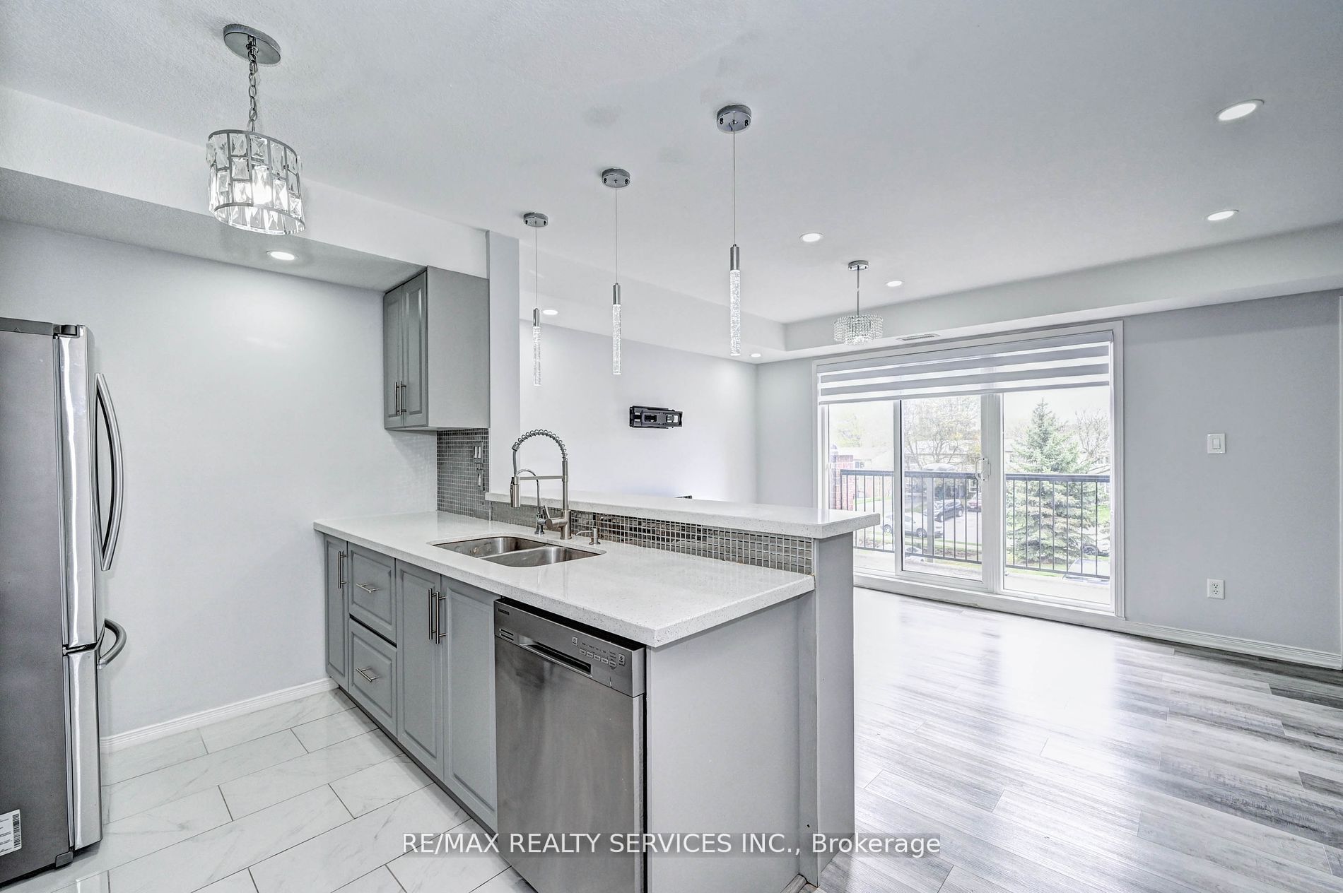 45 Cedarhill Crescent, #4D