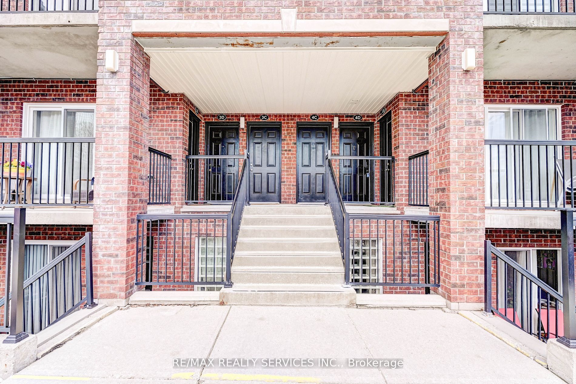 45 Cedarhill Crescent, #4D