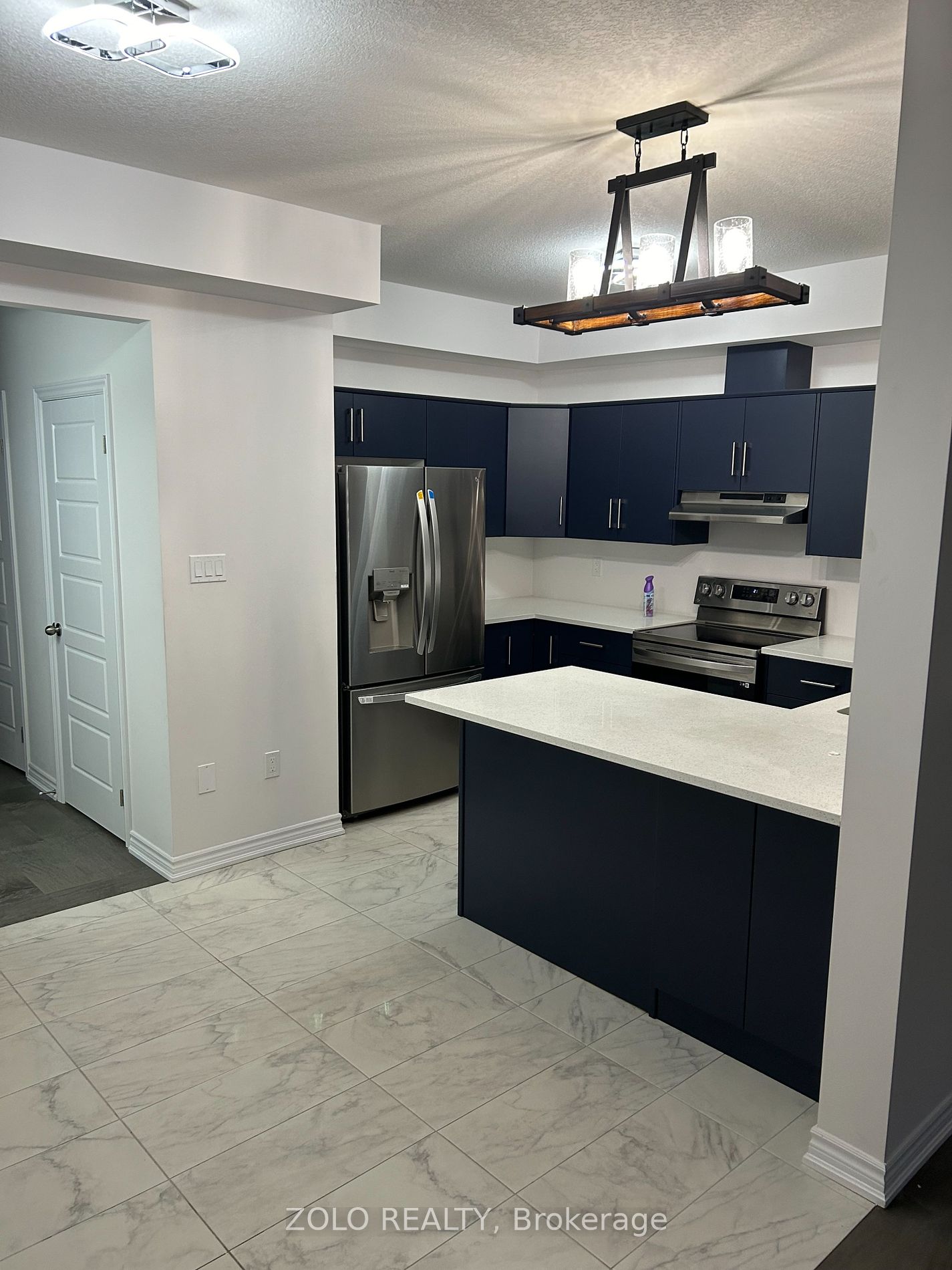 49 Elsegood Dr
