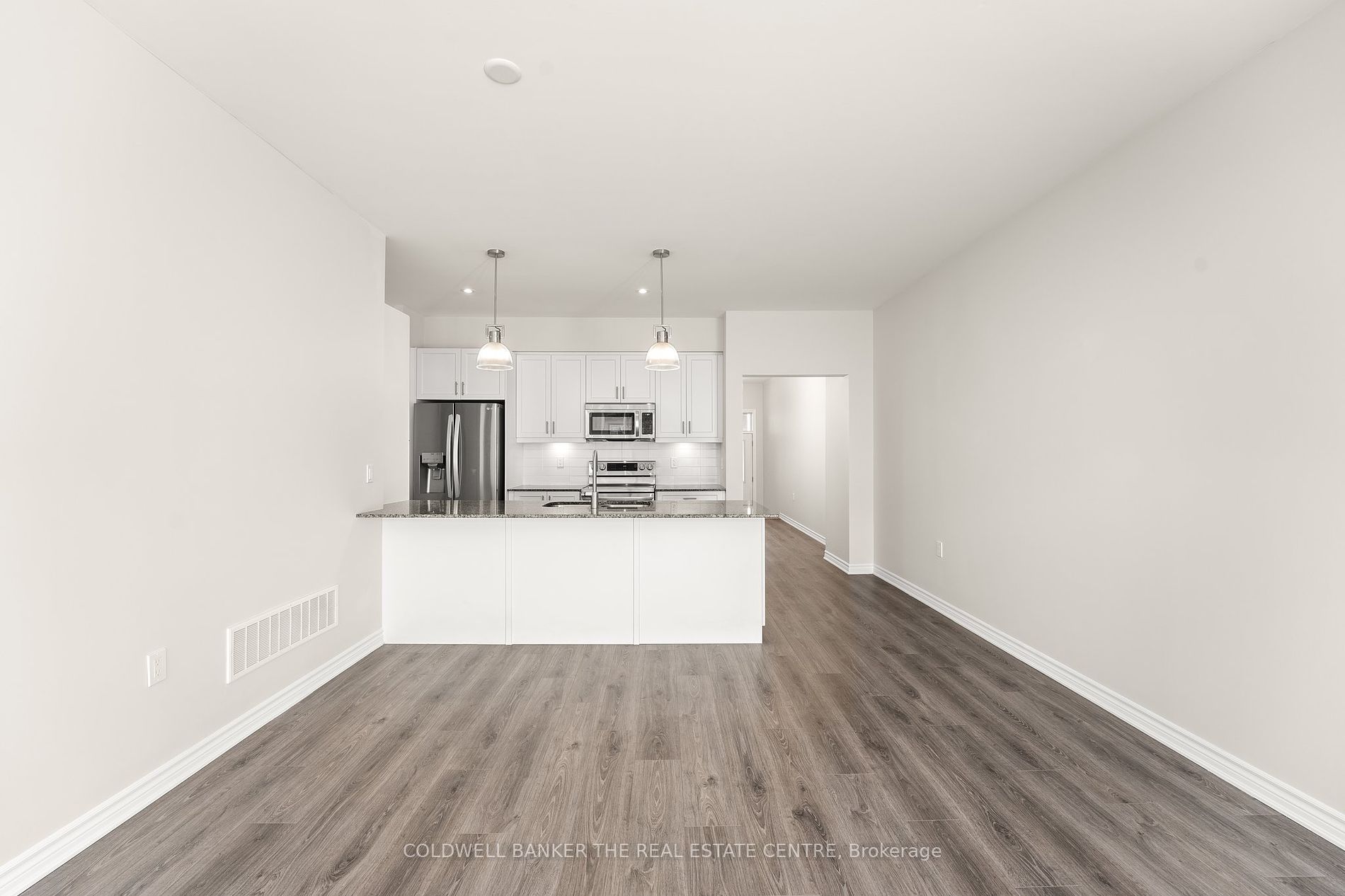 17 Lakewood Crescent #19