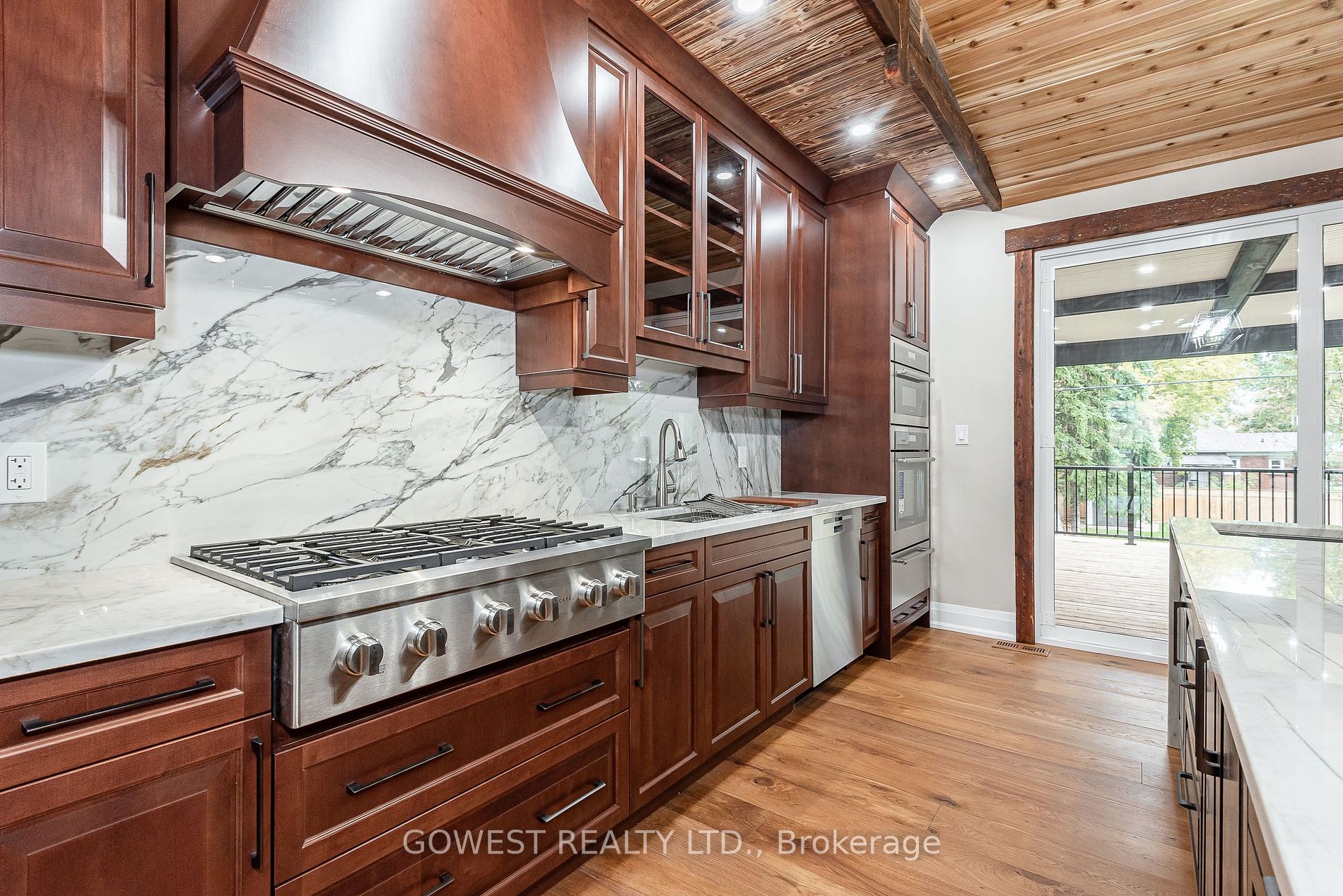 20 Tasker St