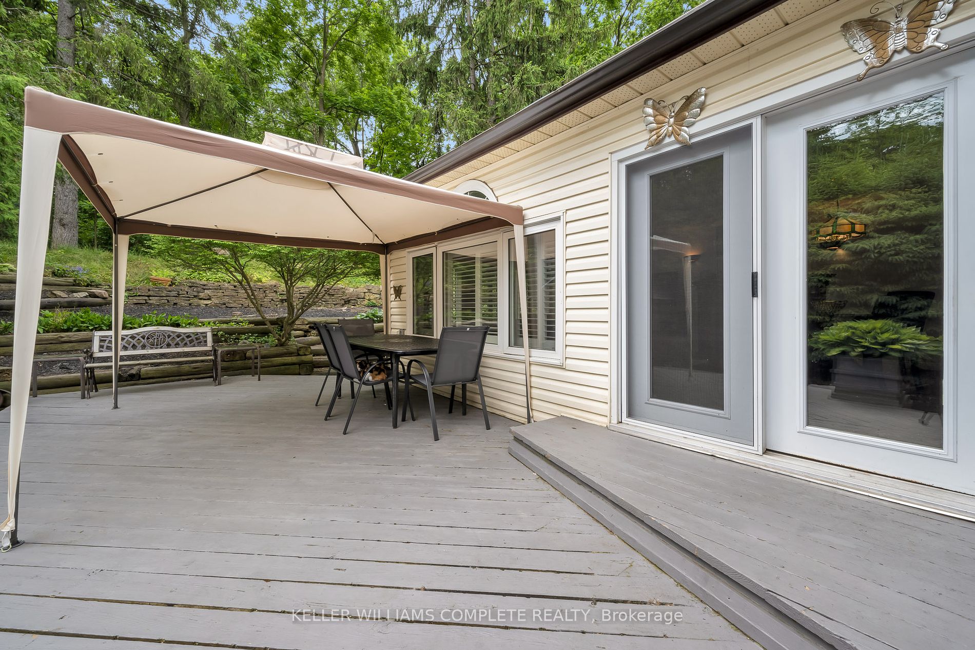 46 Kemp Dr