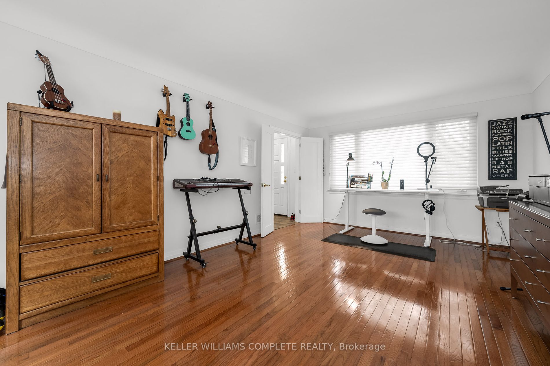 46 Kemp Dr