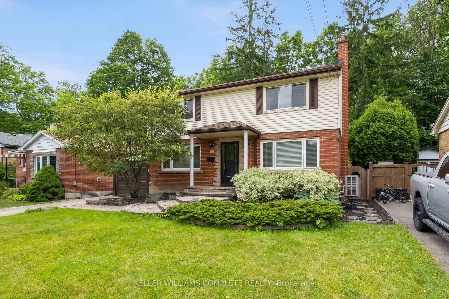 46 Kemp Dr