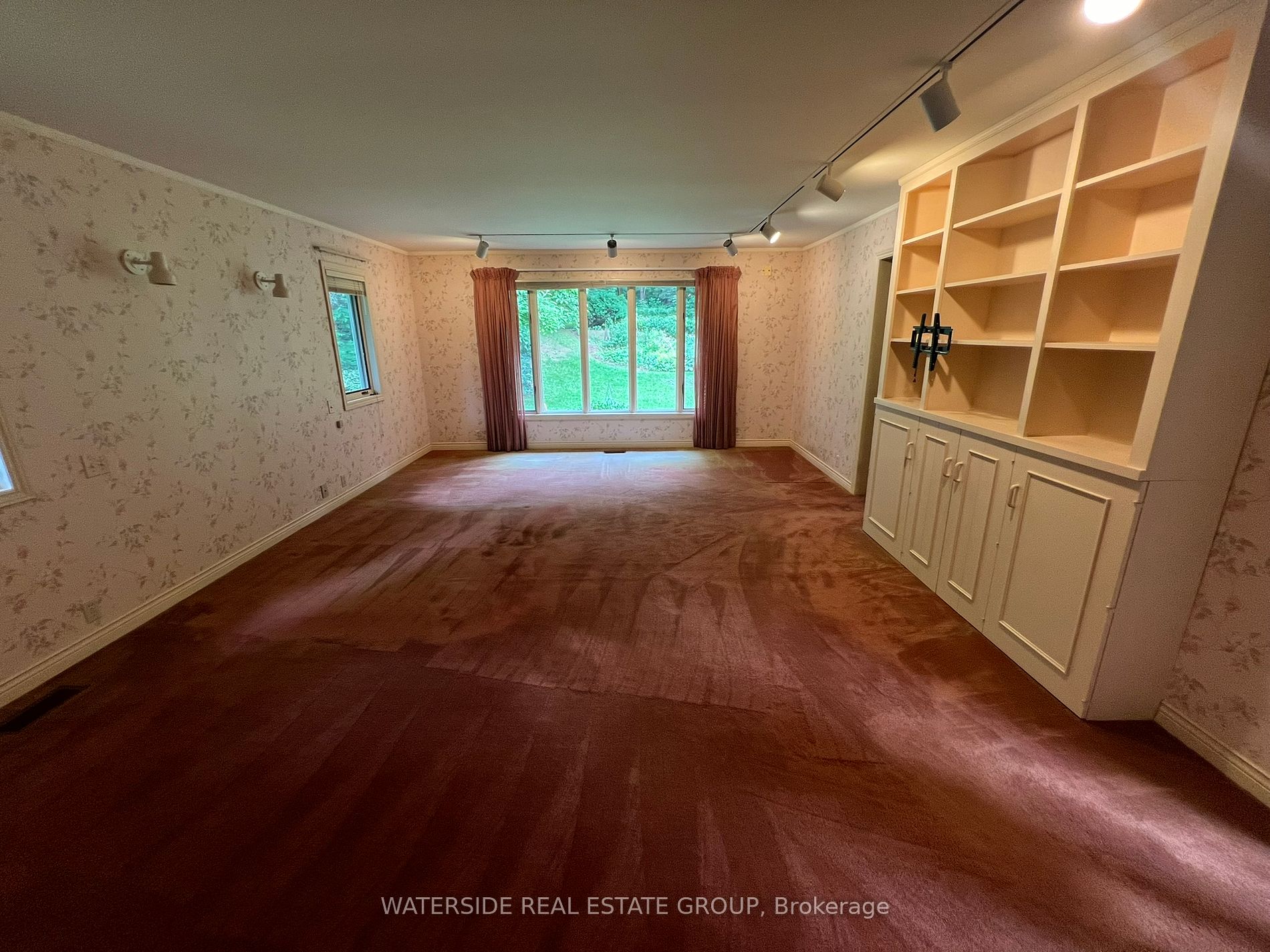 1488 Mineral Springs Road