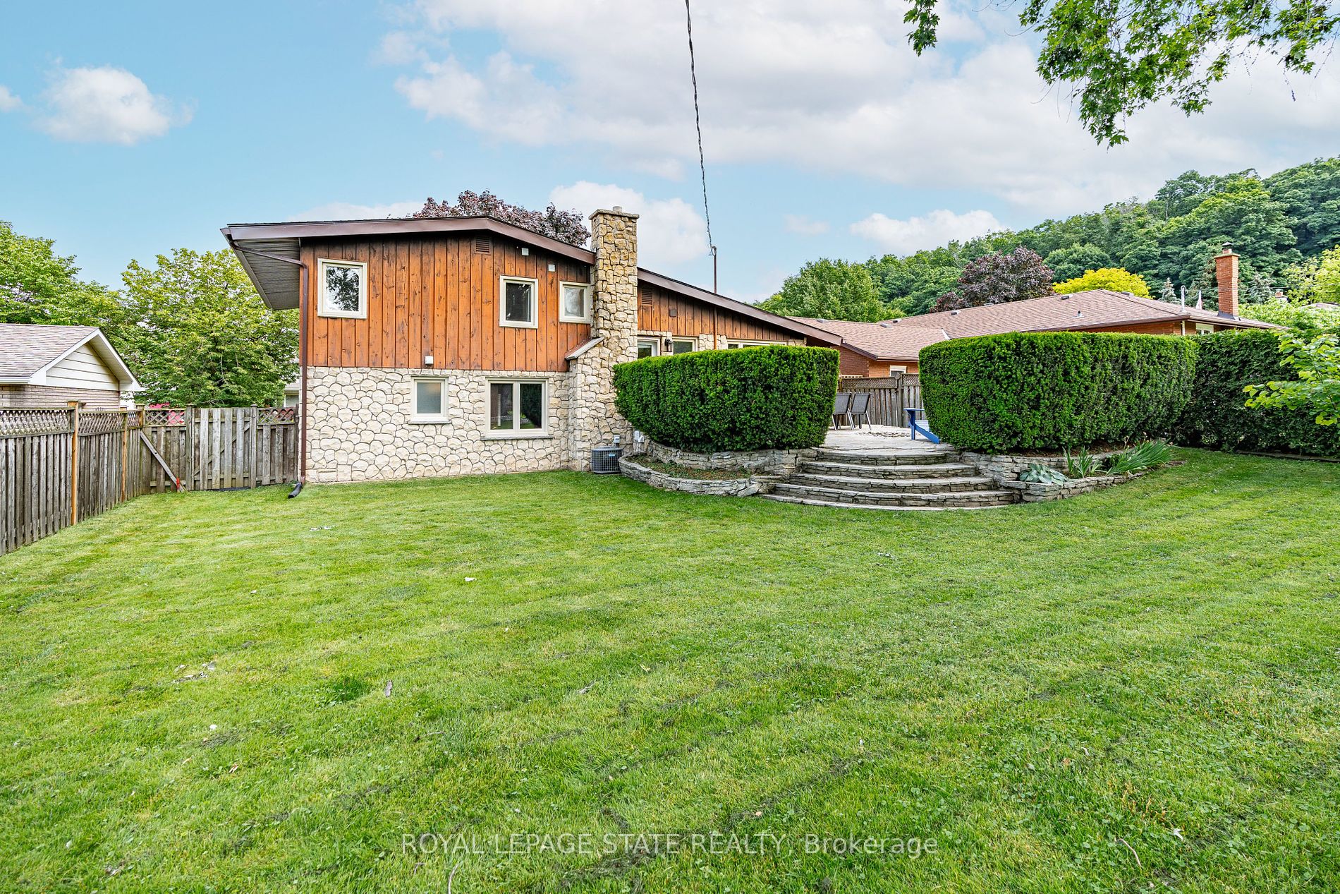 9 Hilts Drive