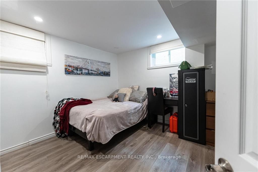 298 Dewitt Road
