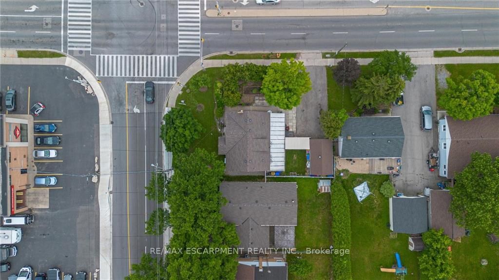 298 Dewitt Road