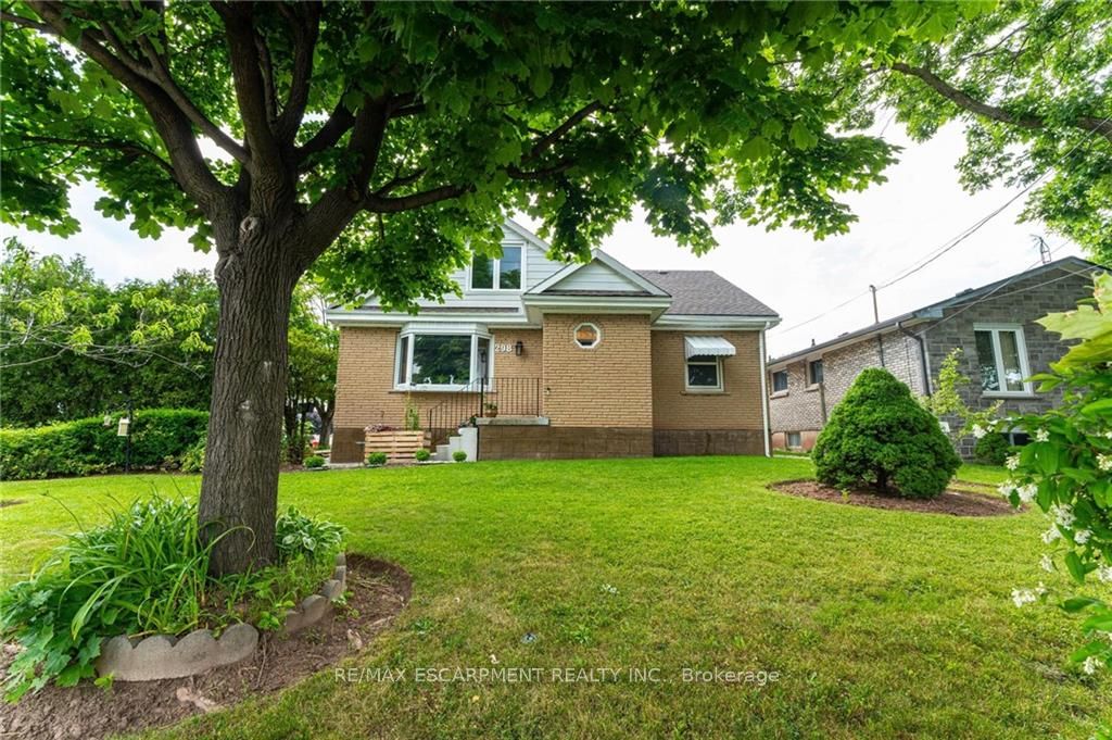 298 Dewitt Road