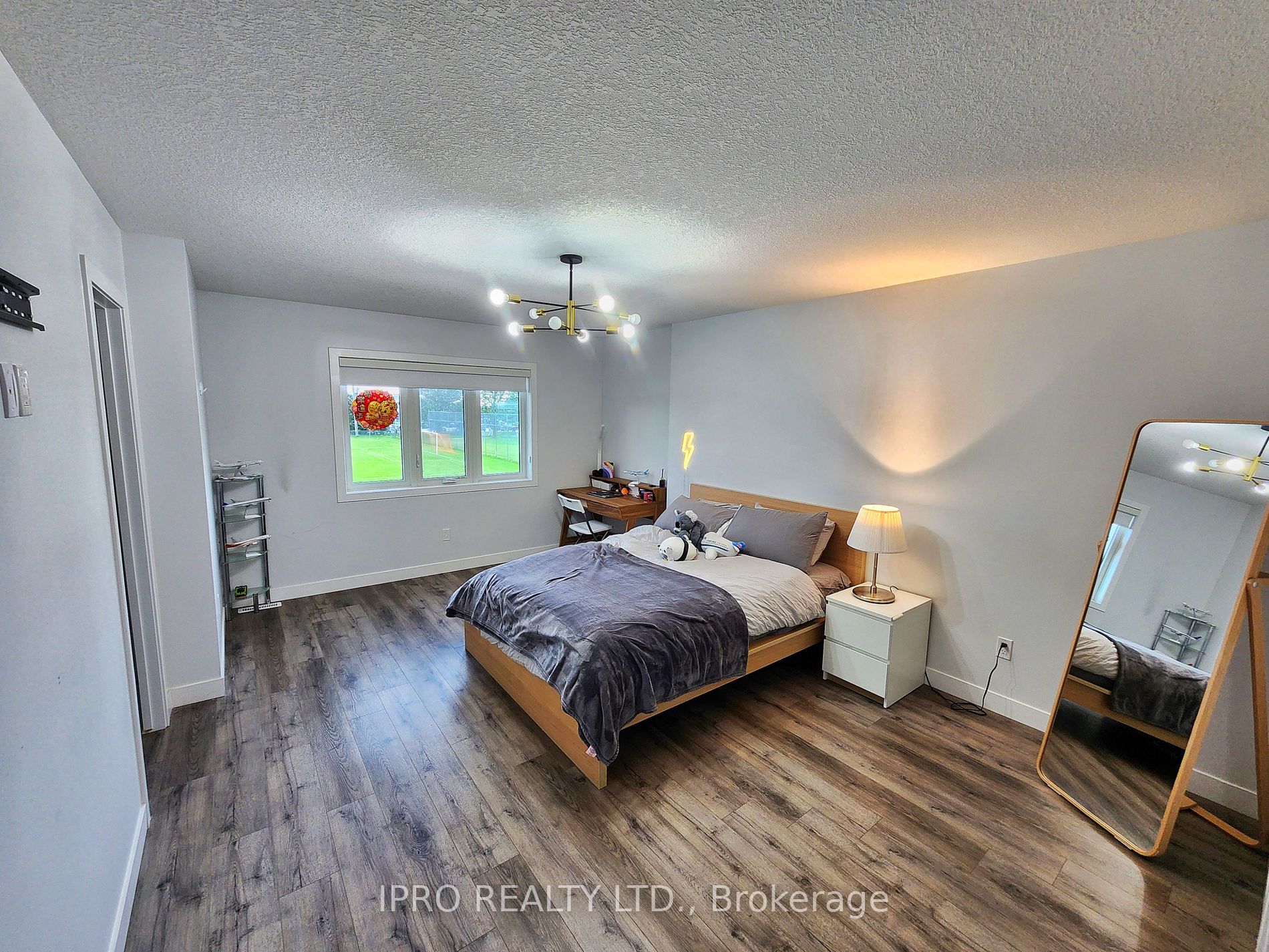 3380 Singleton Avenue #36