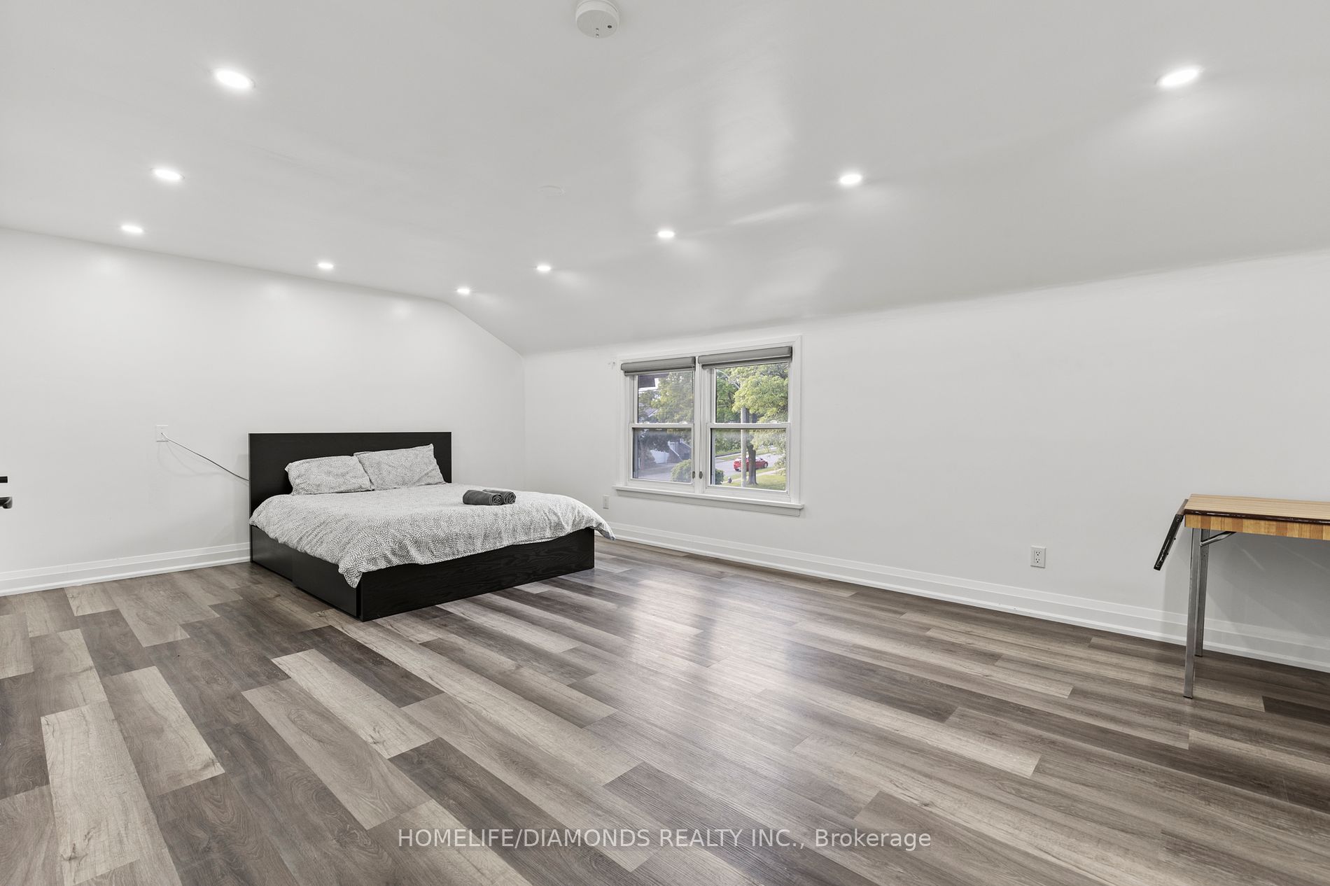 5138 VALLEY Way