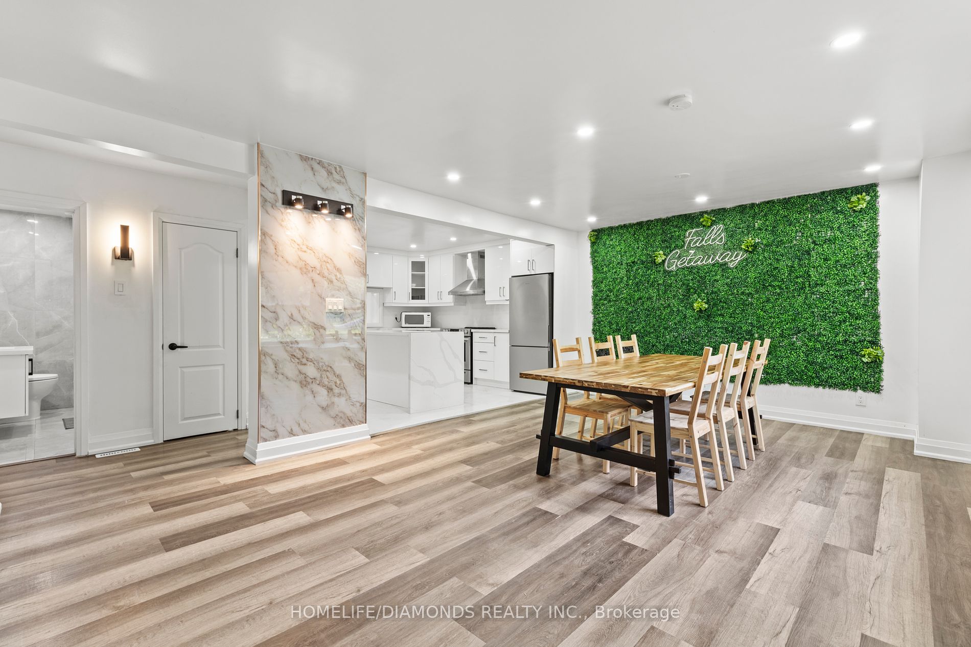 5138 VALLEY Way