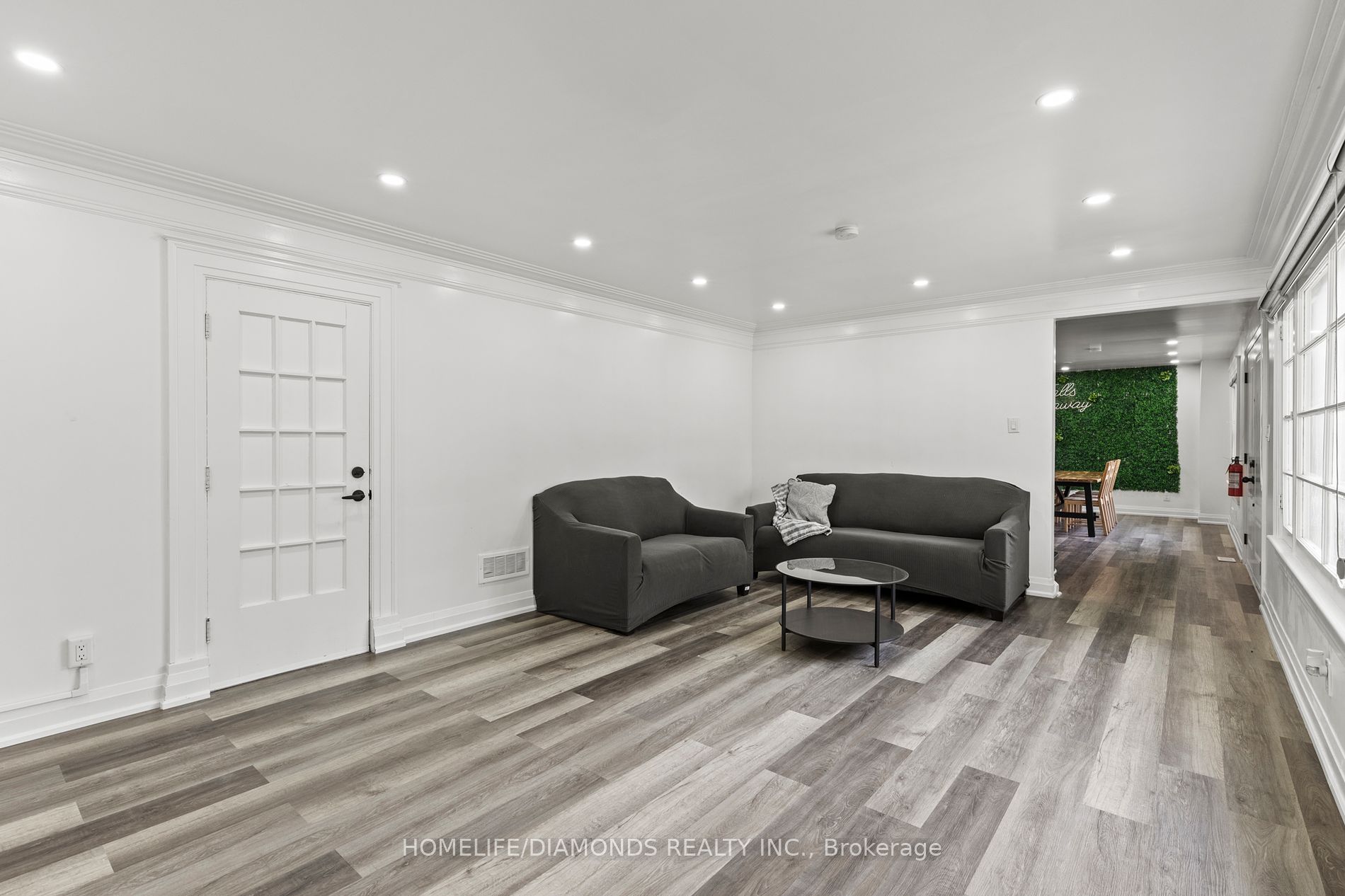5138 VALLEY Way