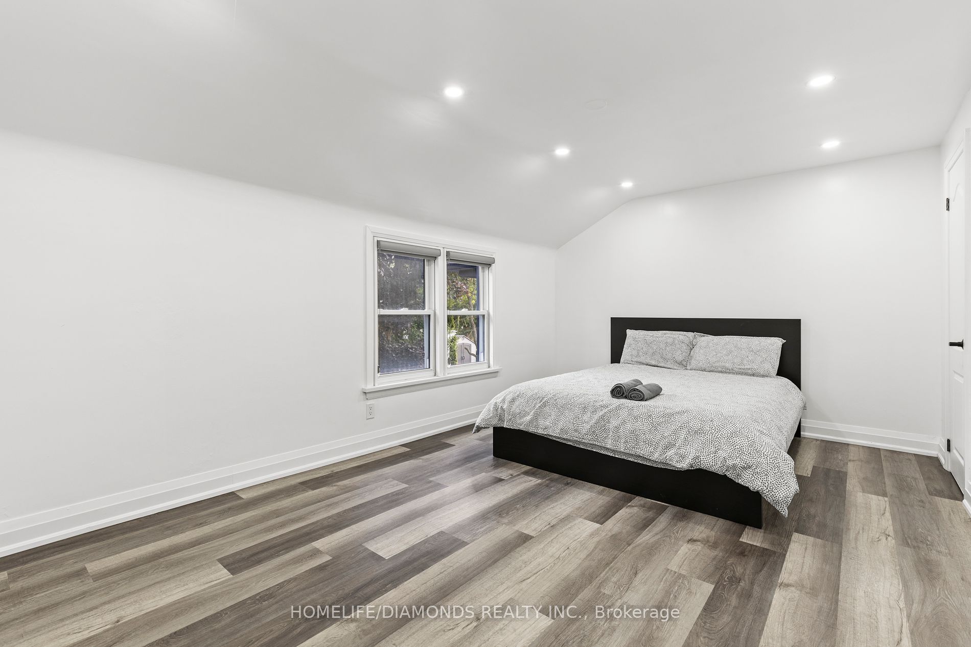5138 VALLEY Way