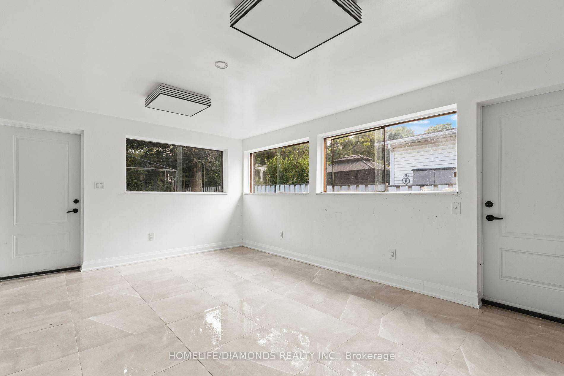 5138 VALLEY Way