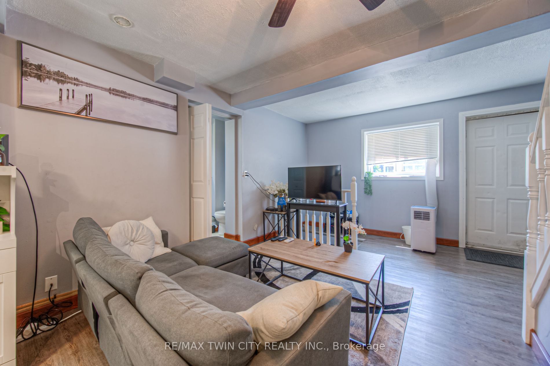 107 Murray St