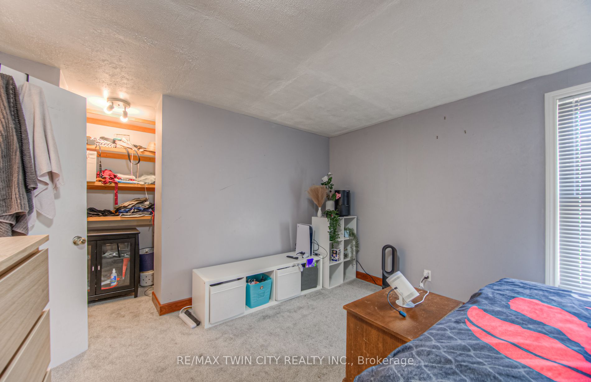 107 Murray St