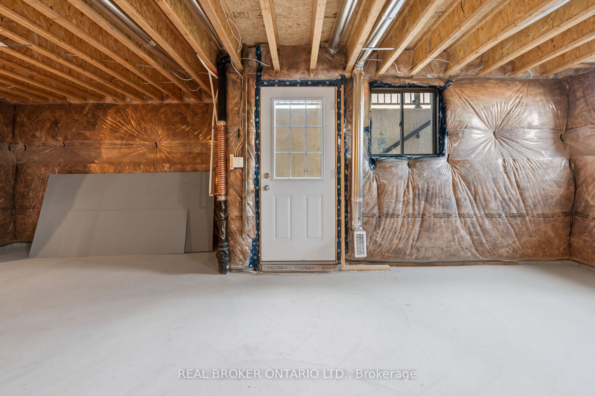 15 Venture Way