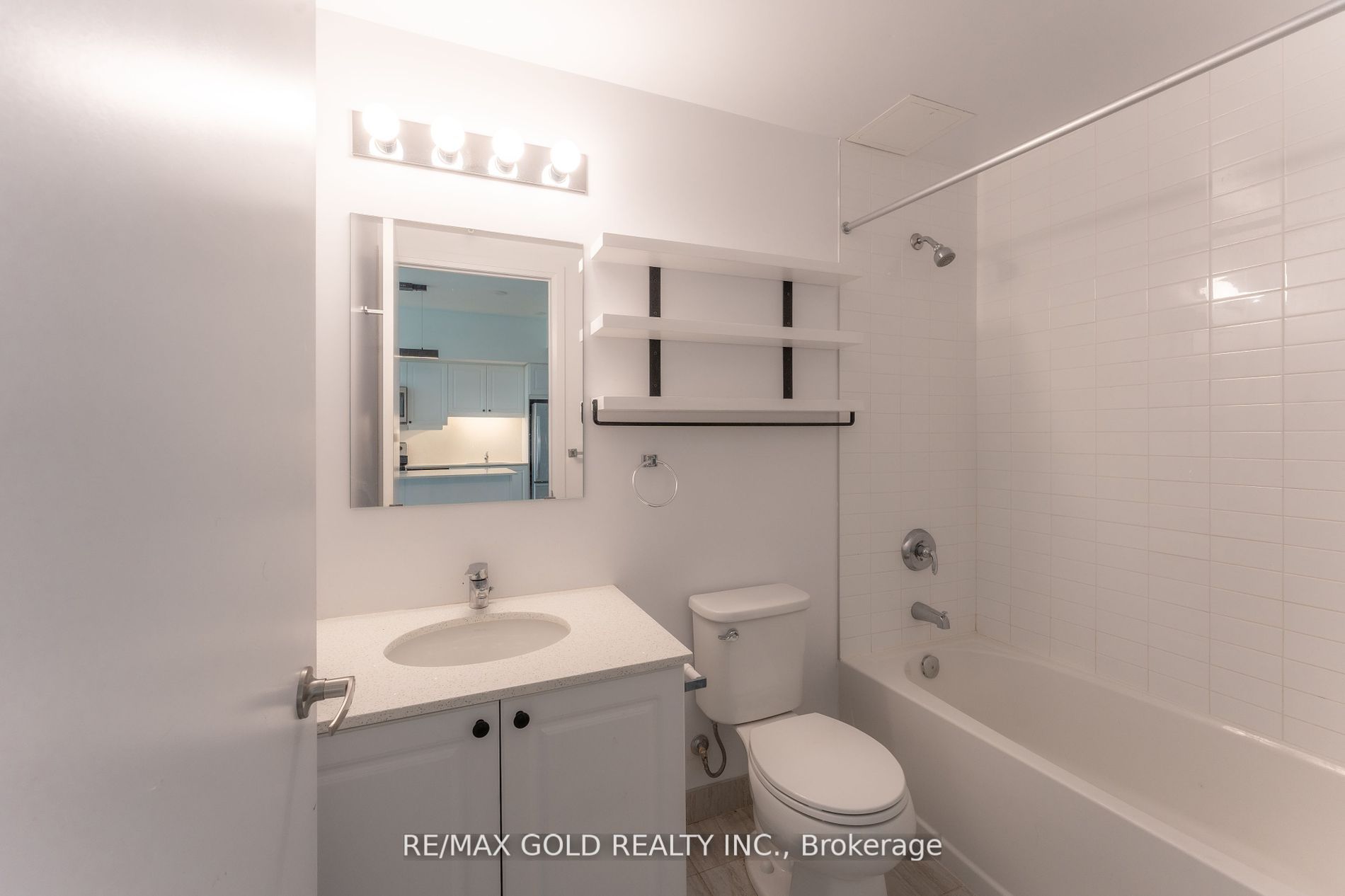 7711 Green Vista Gate, #623