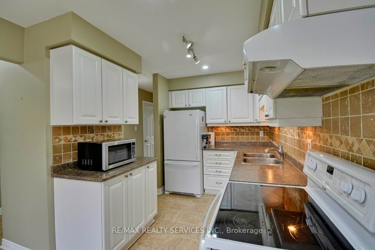 308 Conway Drive, #28