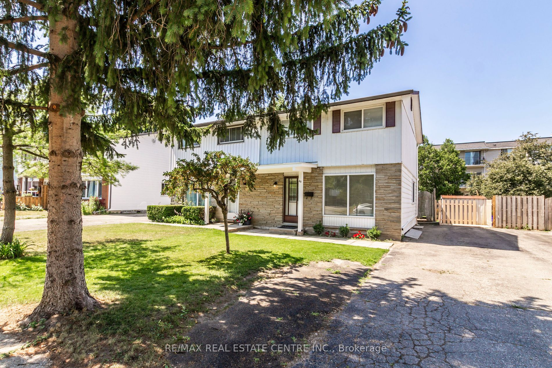 65 Balfour Crescent