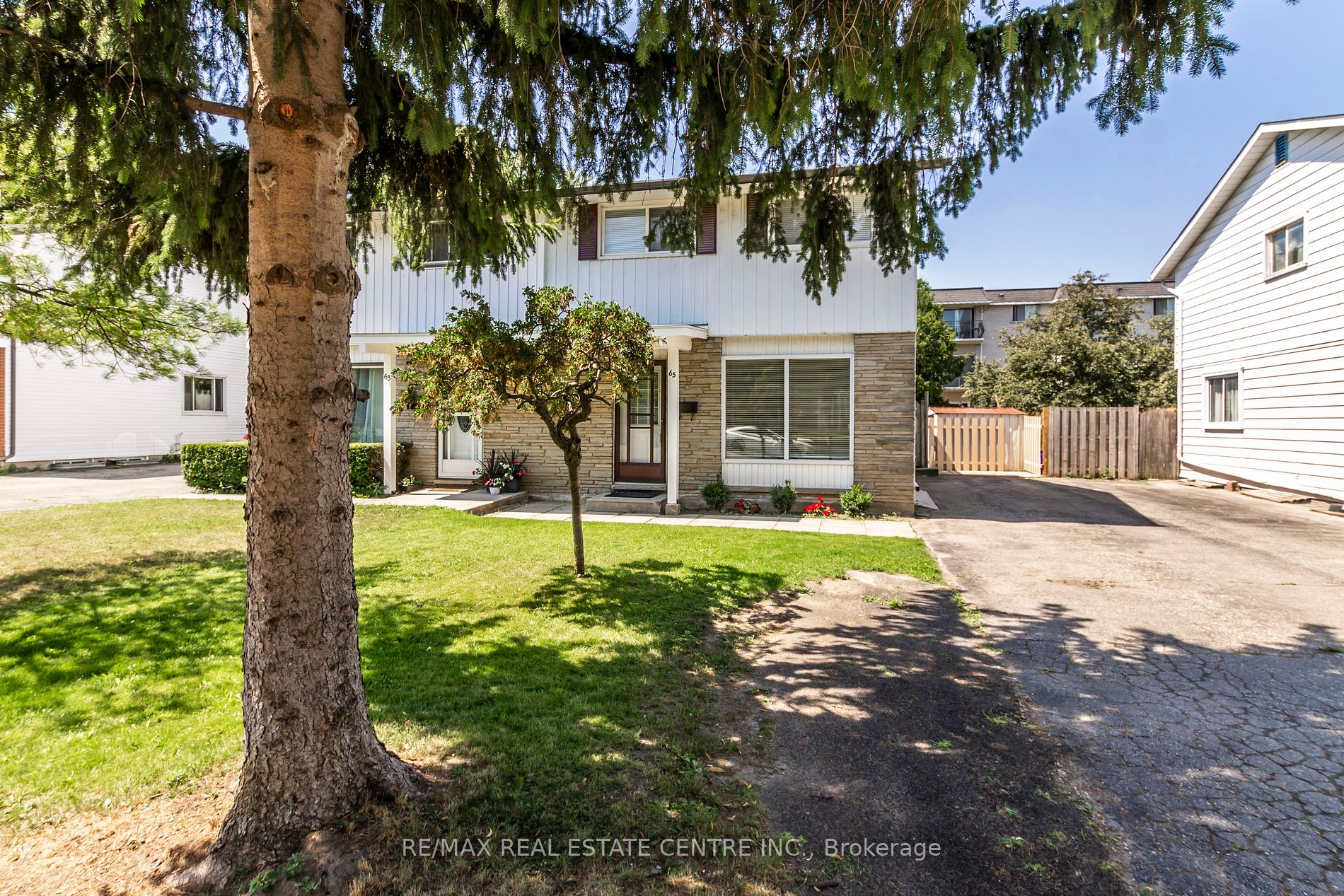 65 Balfour Crescent