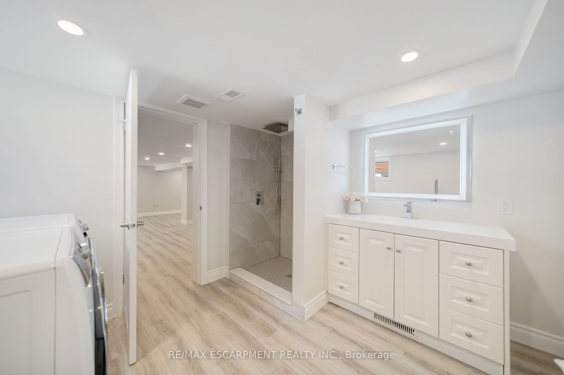 55 East 13th St