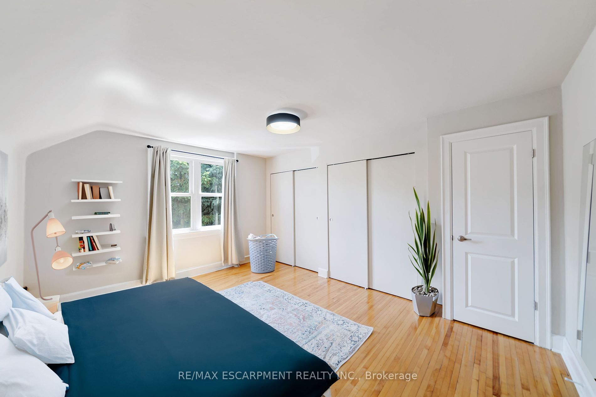 55 East 13th St