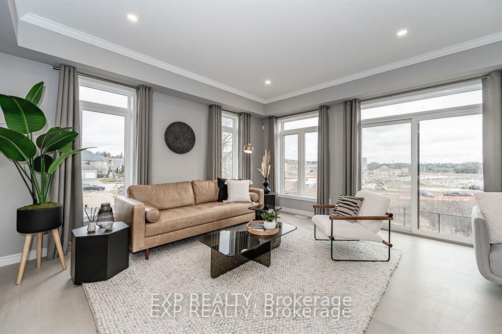 300 Grange Rd E