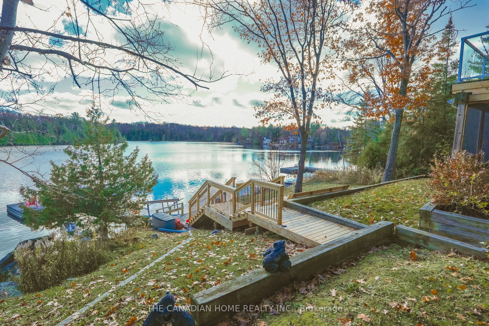 92 Mckellar Lake Road