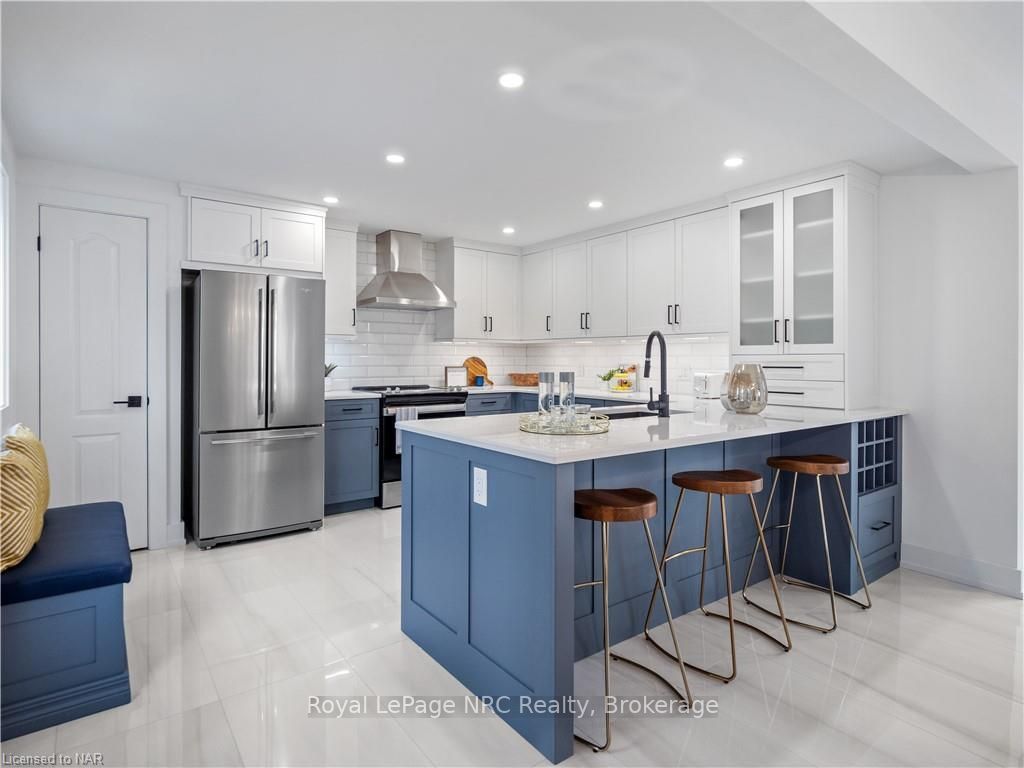 616 Lakeshore Road