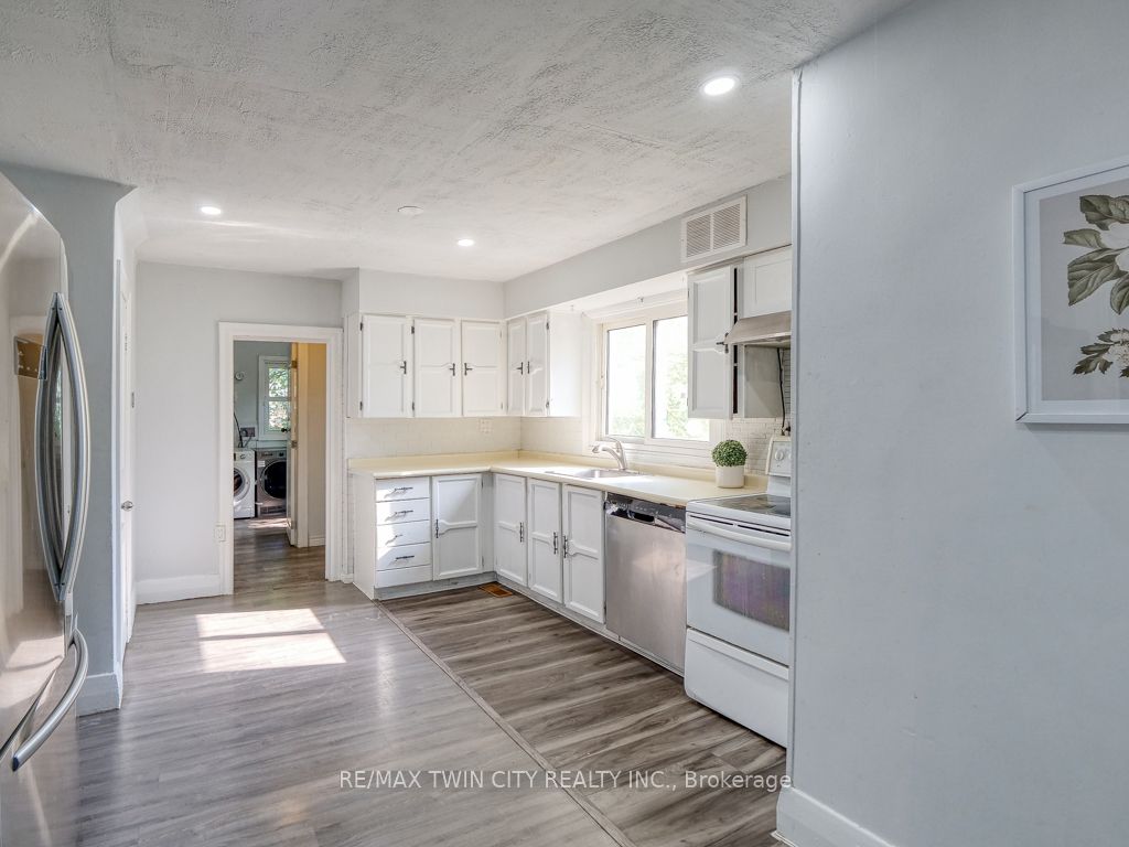 36 Lyman St