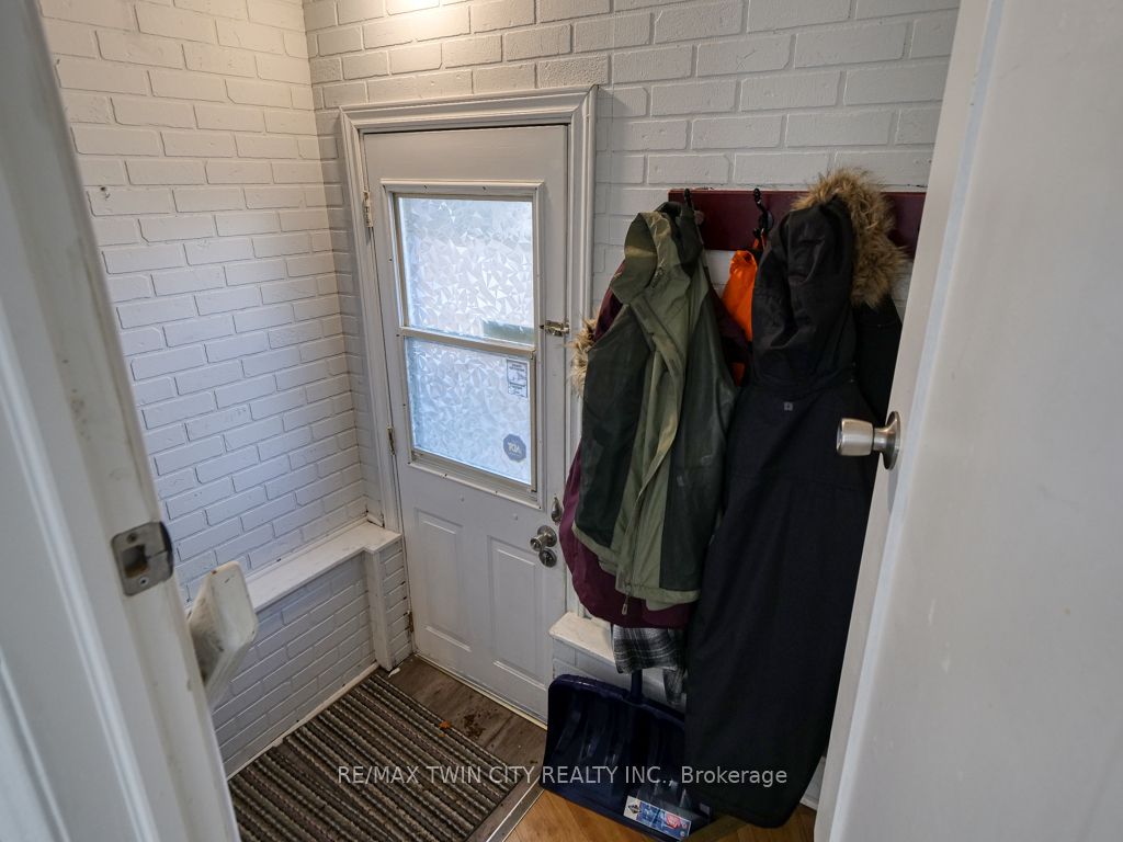 36 Lyman St