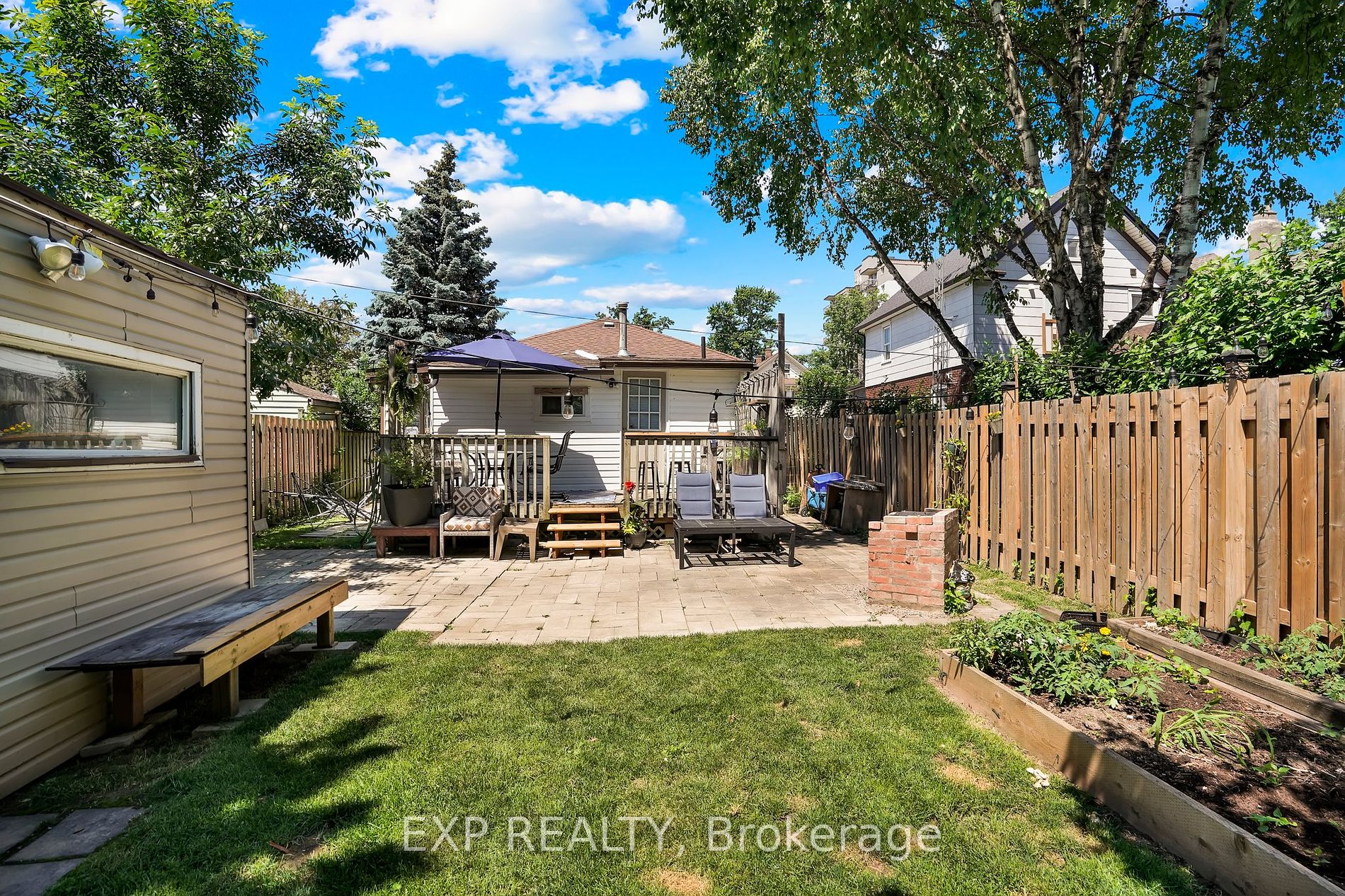 4774 Saint Clair Avenue