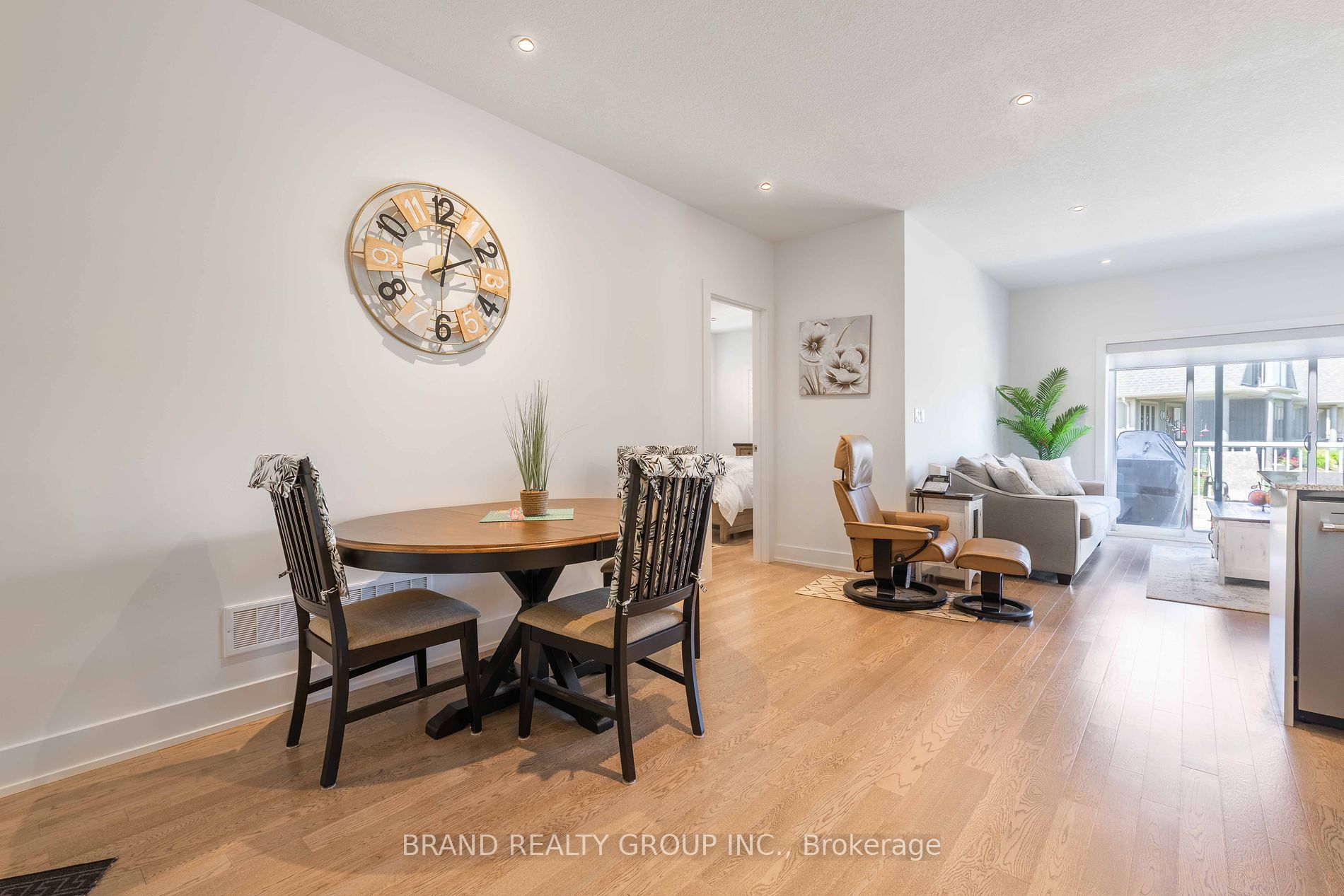 221 Ironwood Way, #18