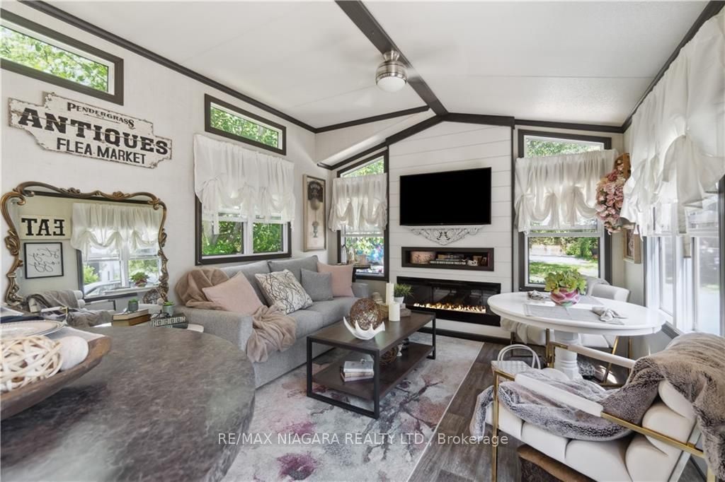 8845 Lundy's Lane, #246