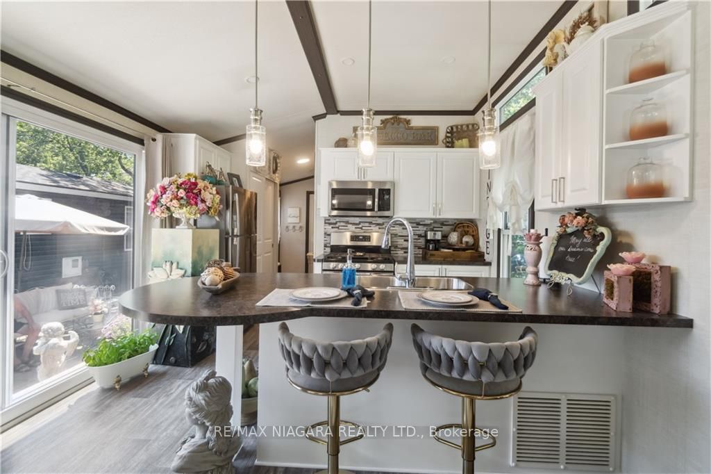 8845 Lundy's Lane, #246