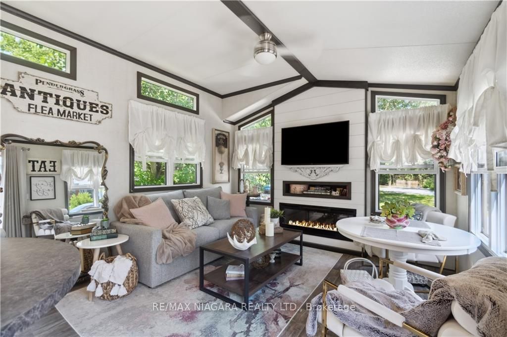 8845 Lundy's Lane, #246