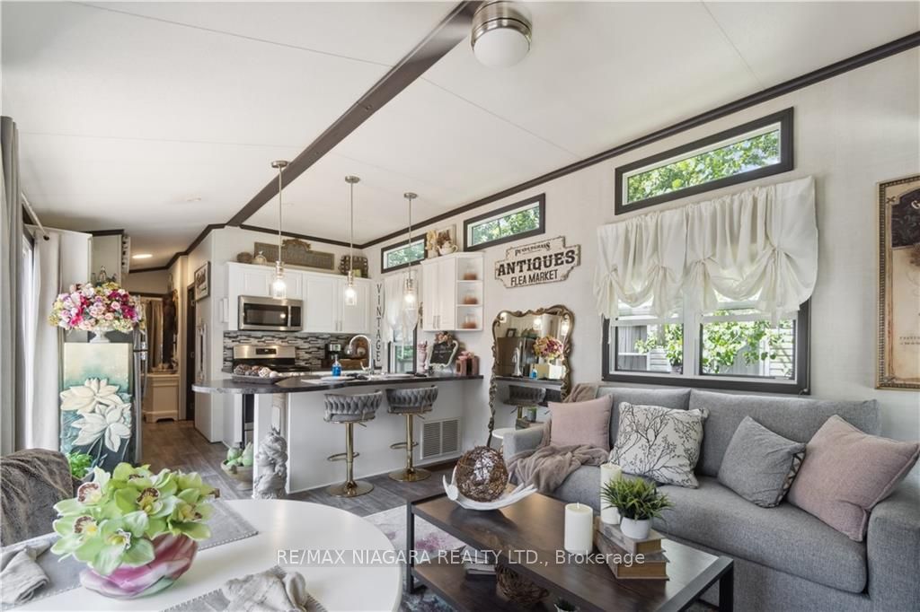 8845 Lundy's Lane, #246