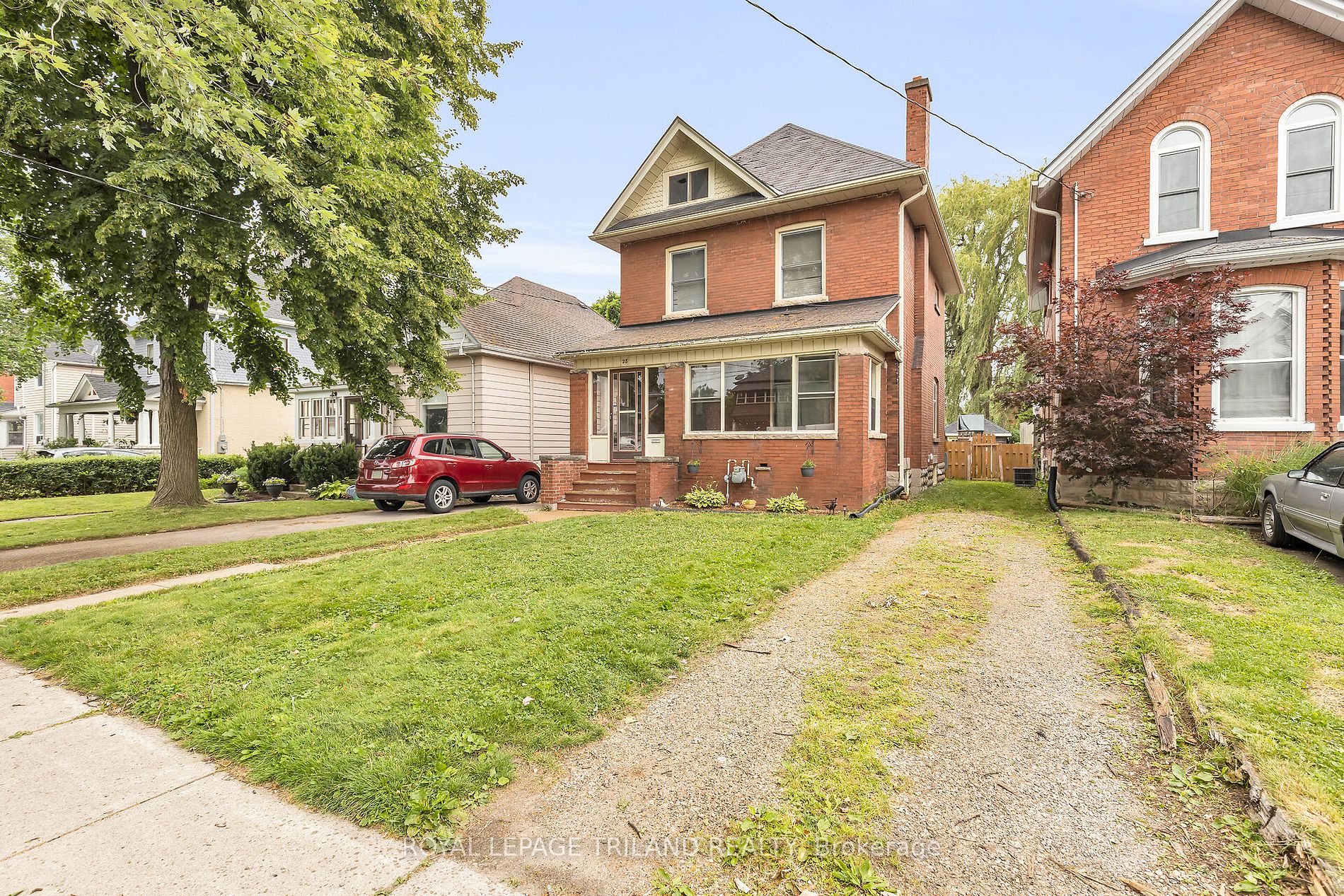 28 Forest Avenue