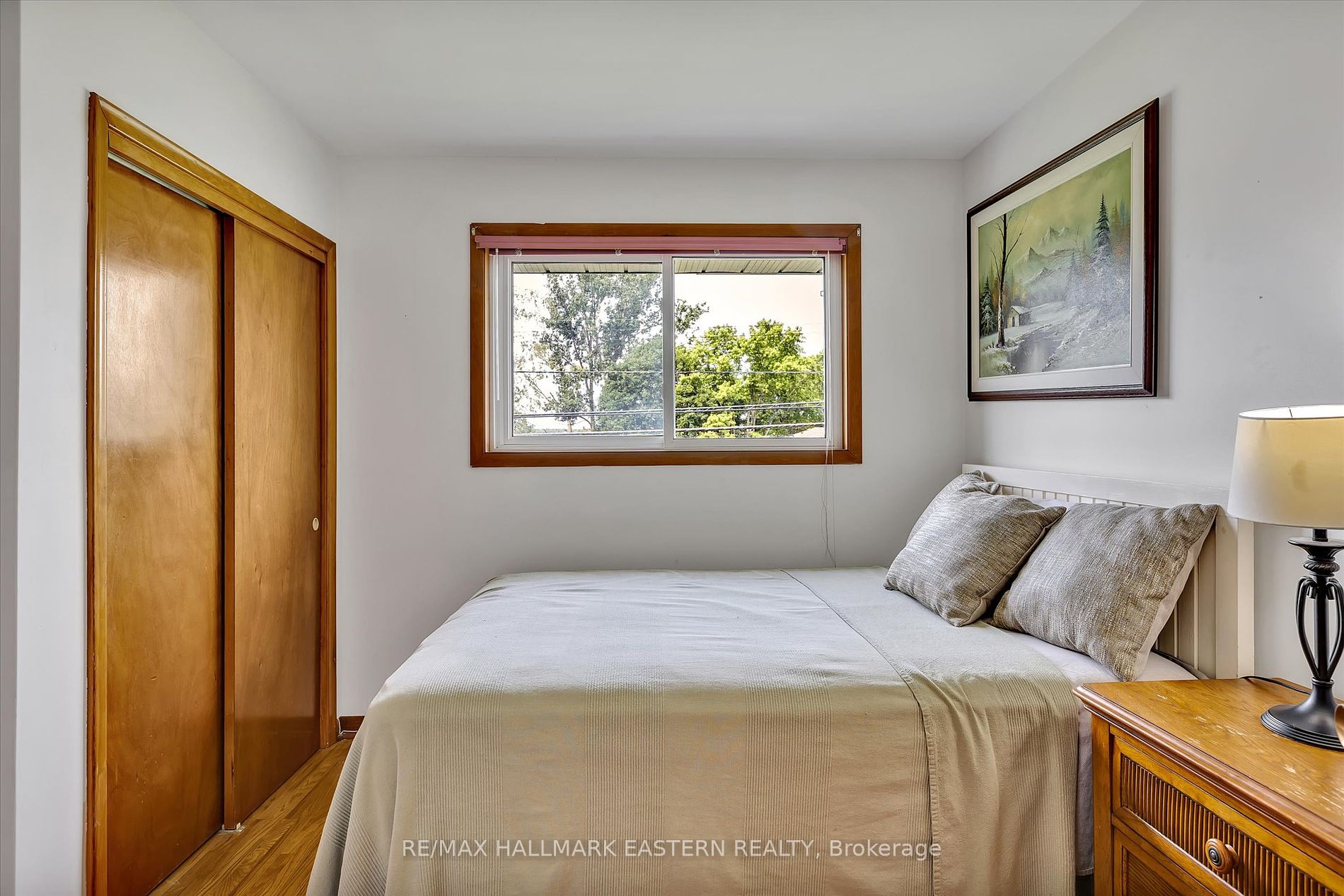 241 Queen St