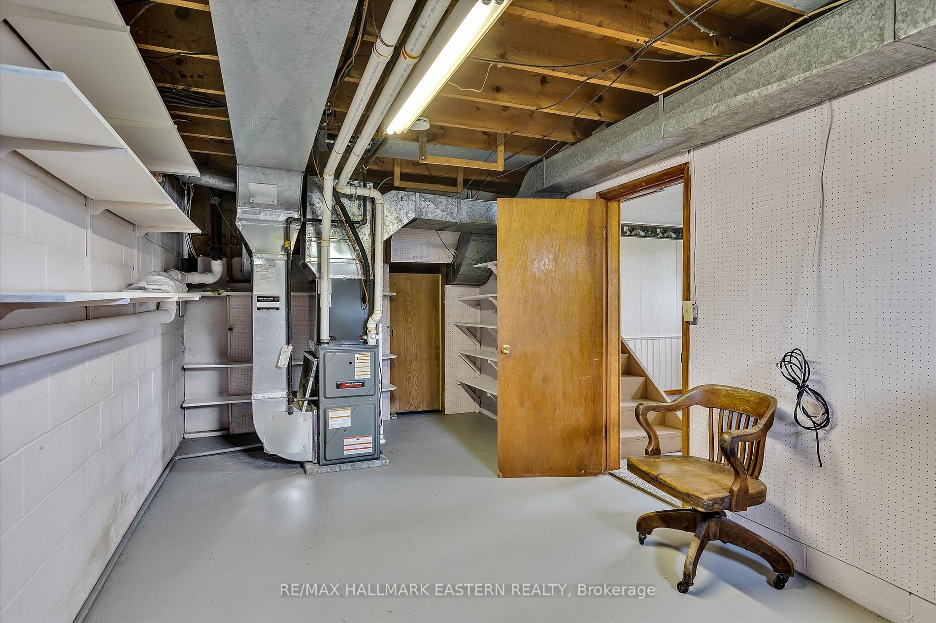 241 Queen St
