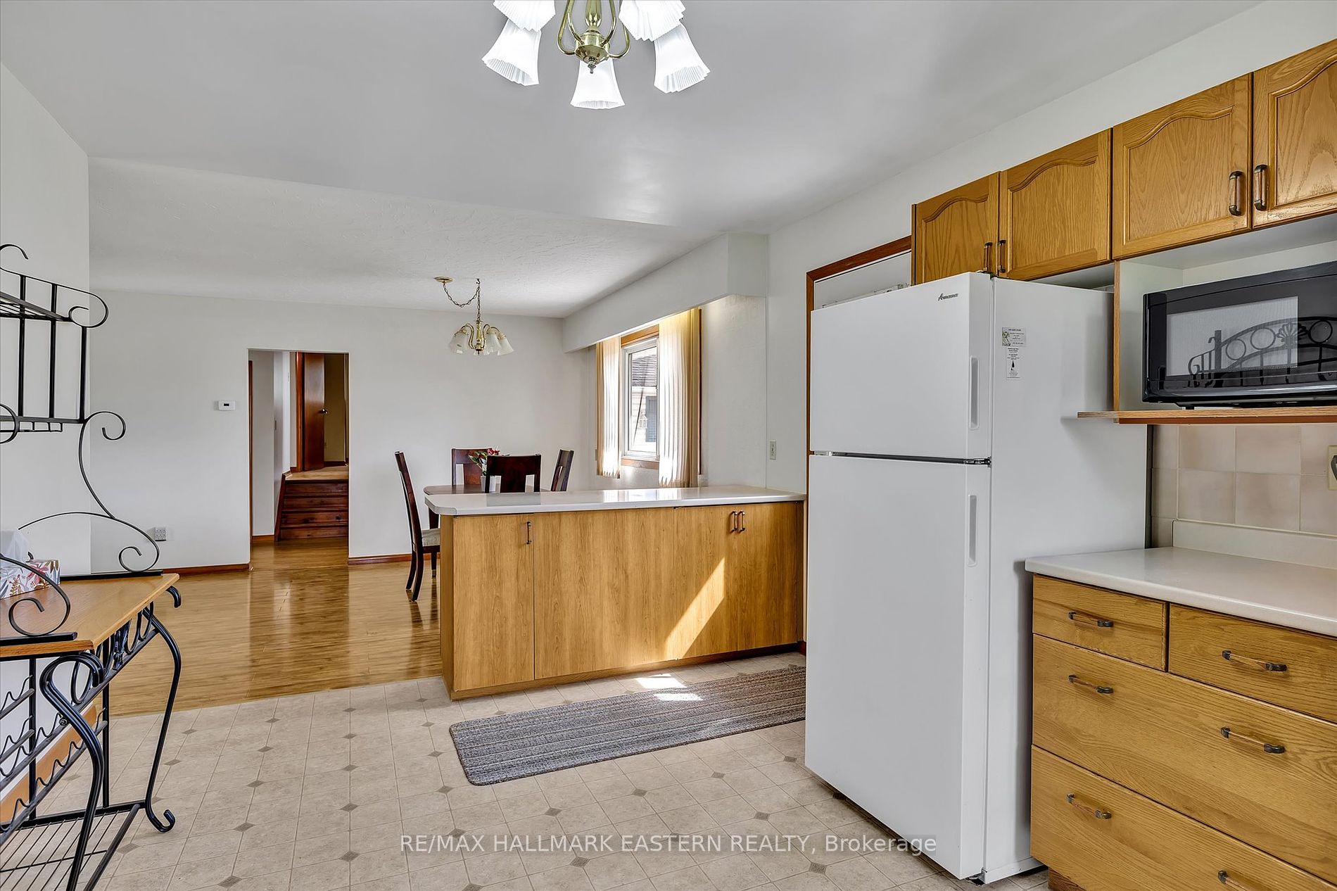 241 Queen St