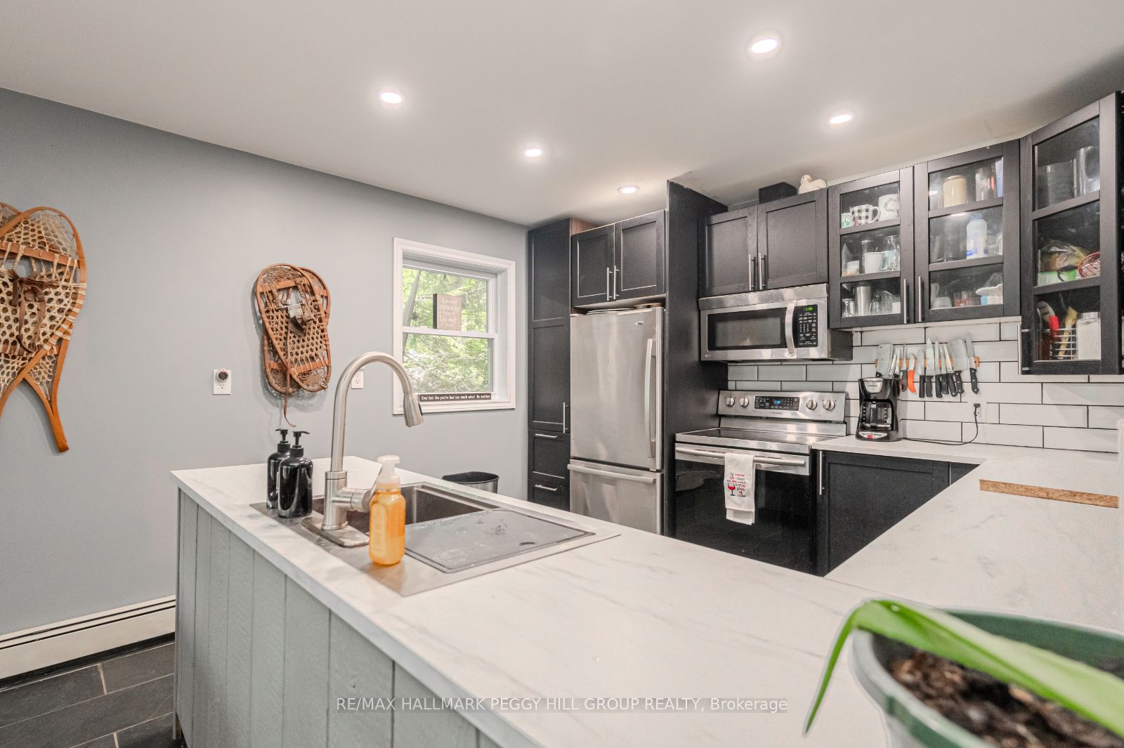 4 Clover Court